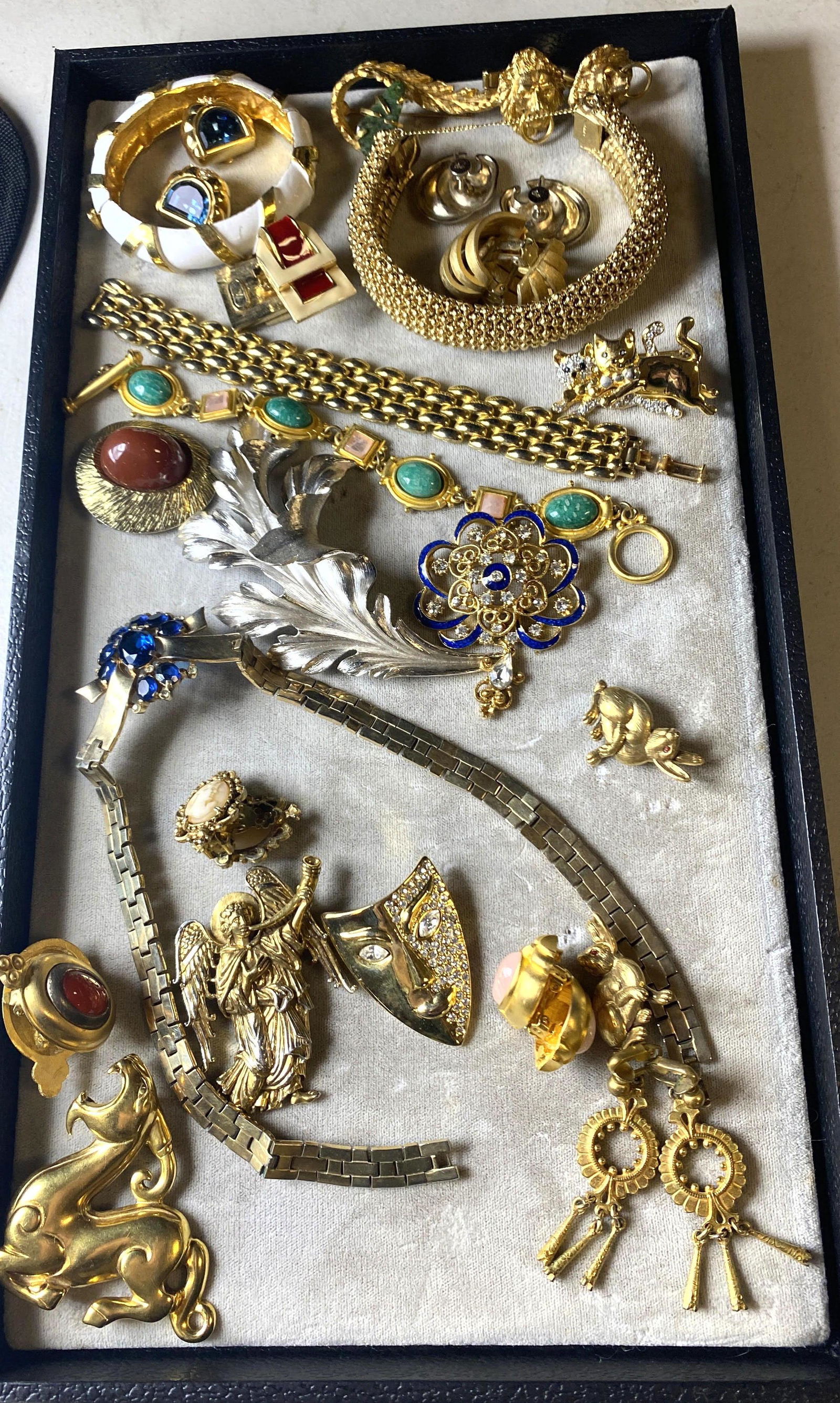 Vintage Costume Jewelry Bracelet Signed Ciner