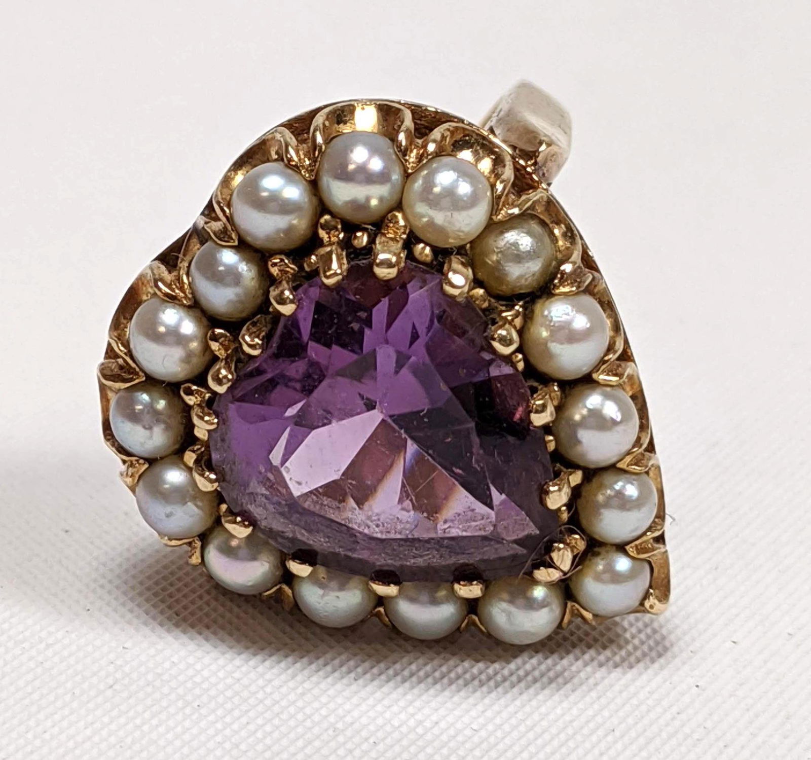 14K Gold Faceted Heart Shaped Amethyst Ring. Small Pear (1 of 10)