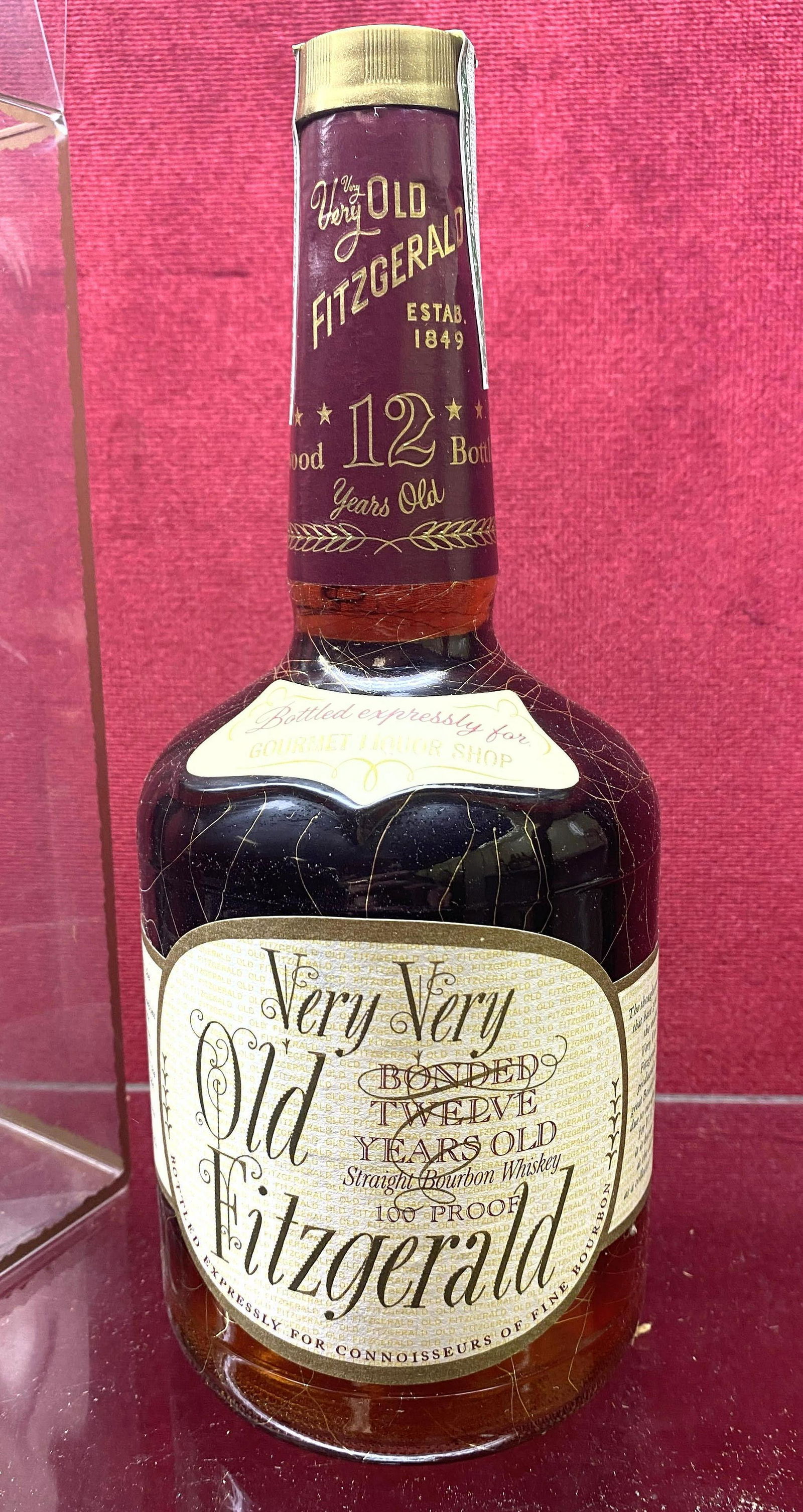 Very Very Old Fitzgerald Sour Mash Kentucky Bonded Bour (1 of 20)