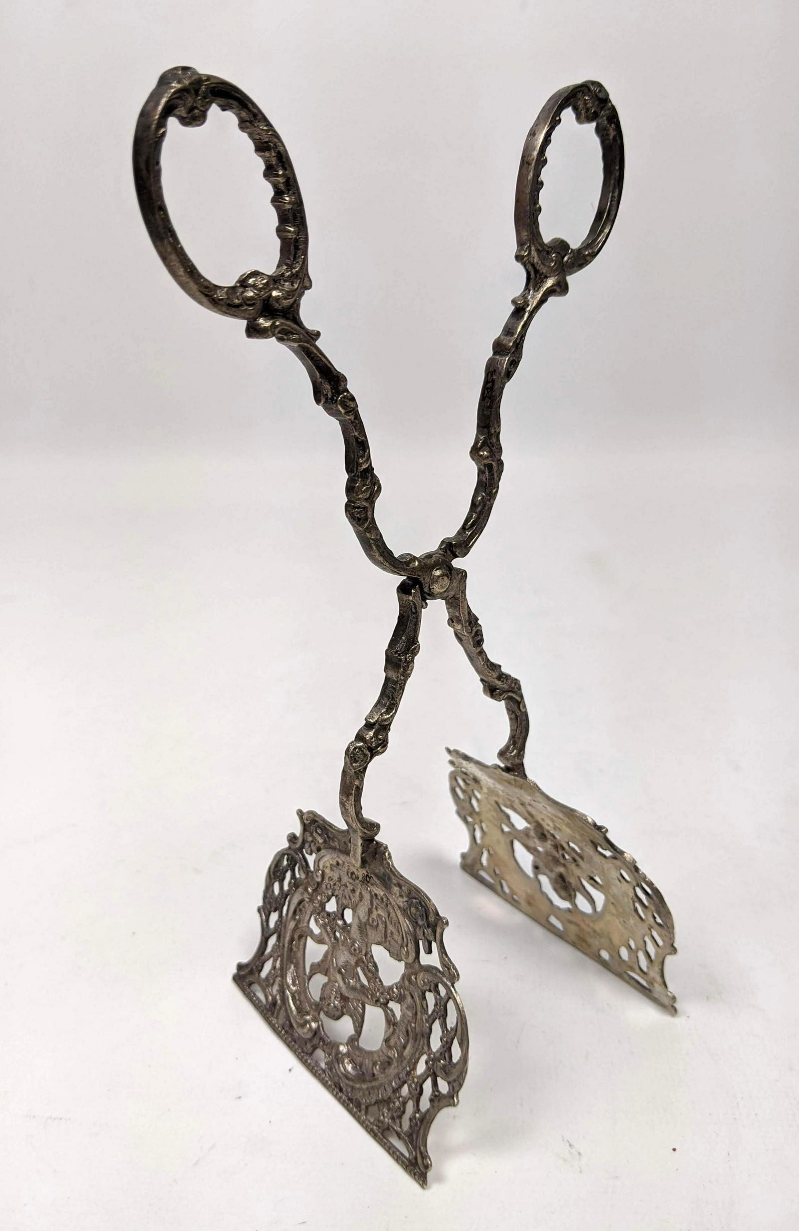 *00 Silver Italian style Asparagus Serving Tongs. 3ozt (1 of 10)