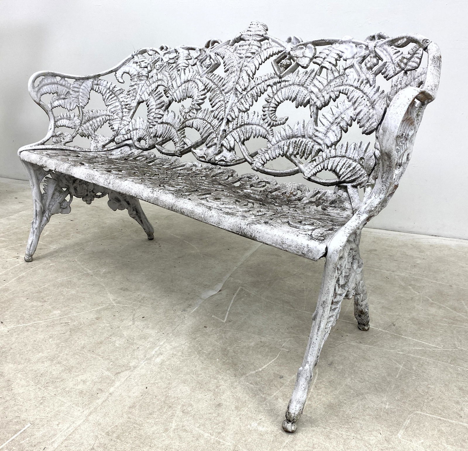 Antique Iron Garden Bench.  Fern Decorated Pattern.  Sh (1 of 9)