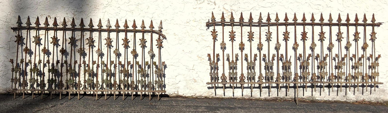 Pair Large Vintage Iron Fencing Panels. (1 of 15)