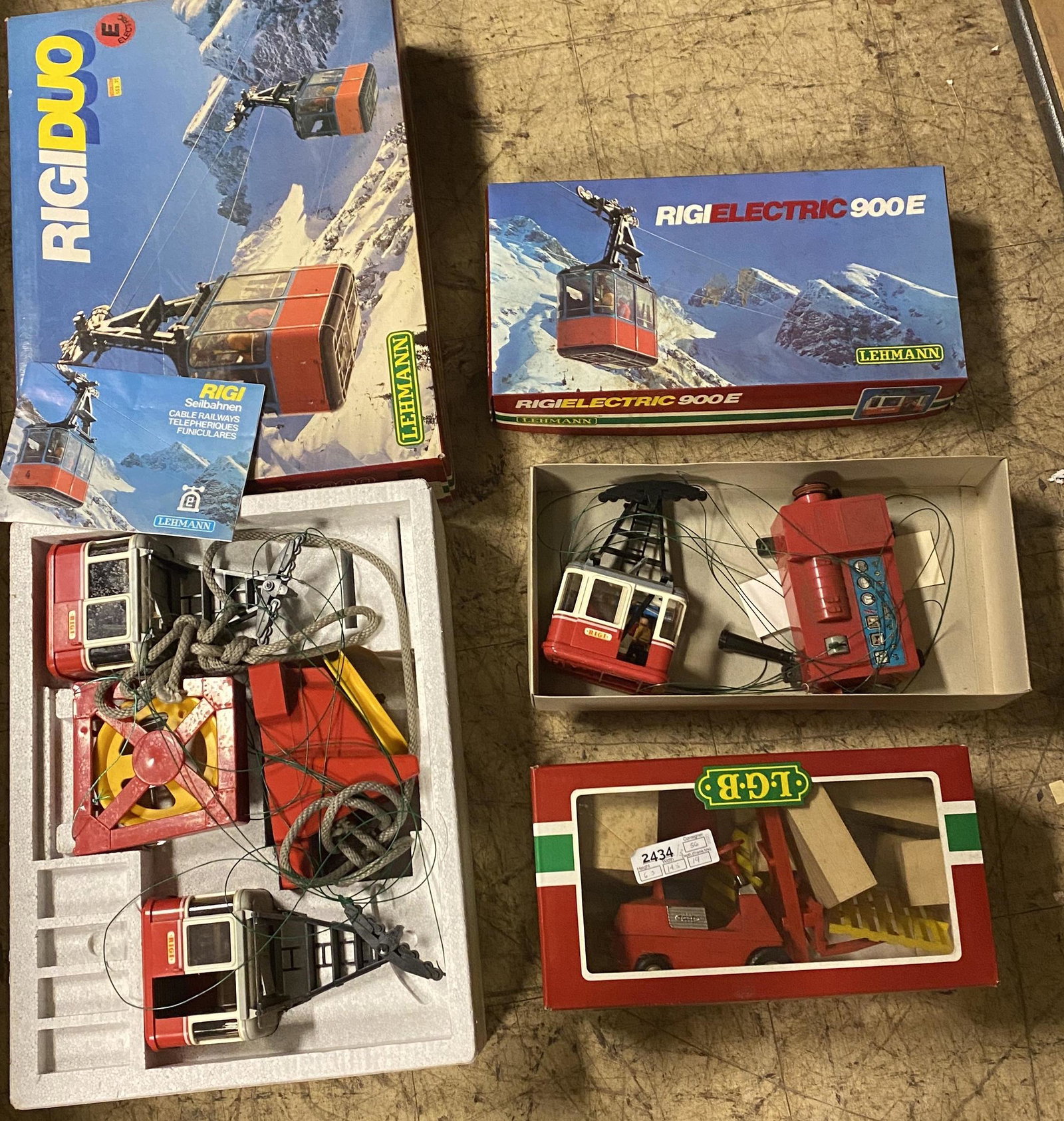 LEHMANN L.G.B. Train Accesories. (1 of 11)