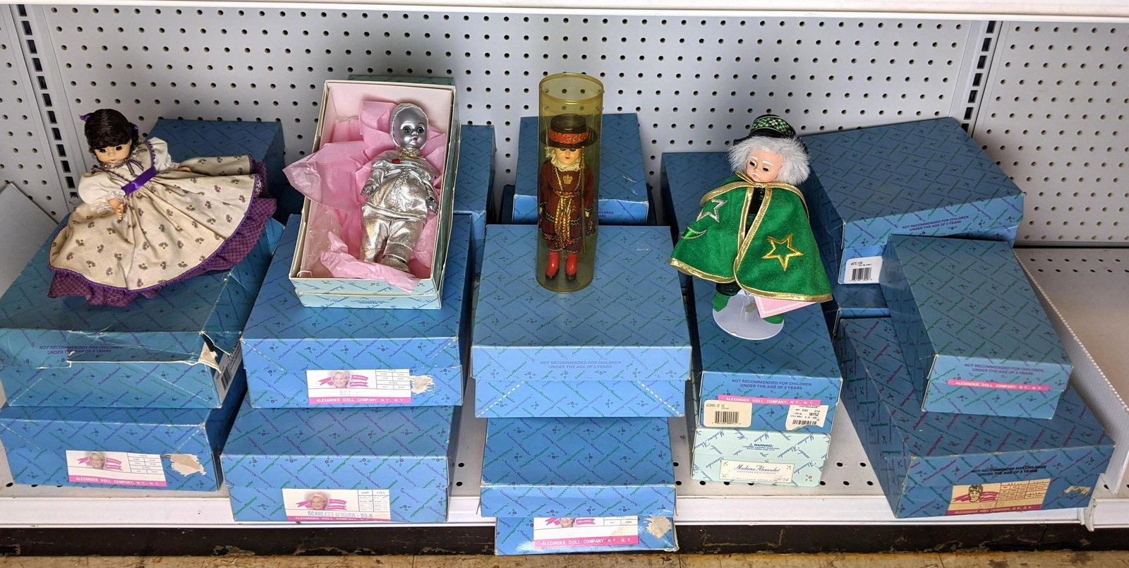 Shelf Lot: Madame Alexander Boxed Dolls. (1 of 7)