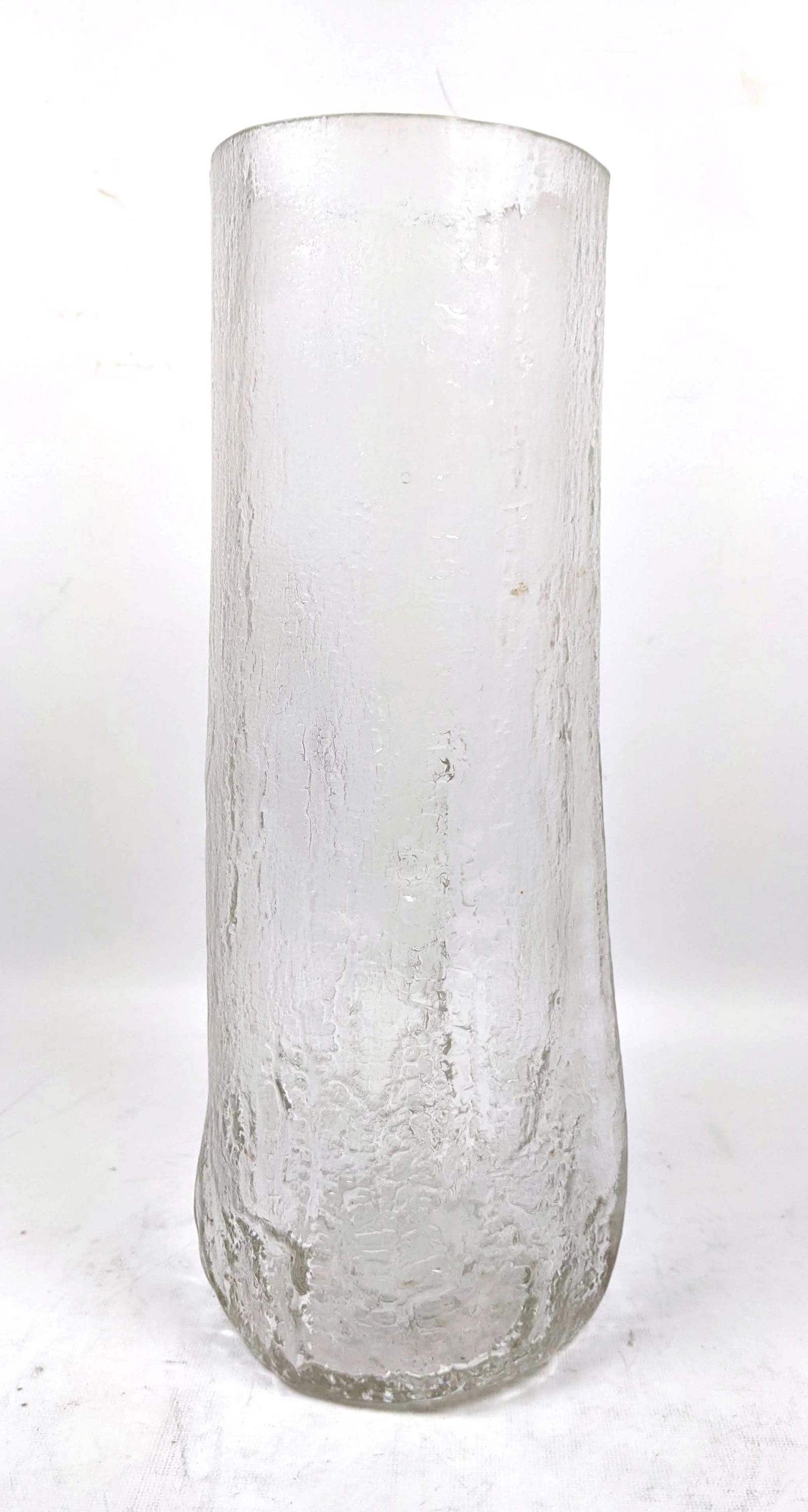Large Timo Sarpaneva Style Crackle Glass Modernist Vas: Large Timo Sarpaneva Style Crackle Glass Modernist Vase.-- Dimensions: H: 16 inches: W: 5.25 inches: D: 5.25 inches ---