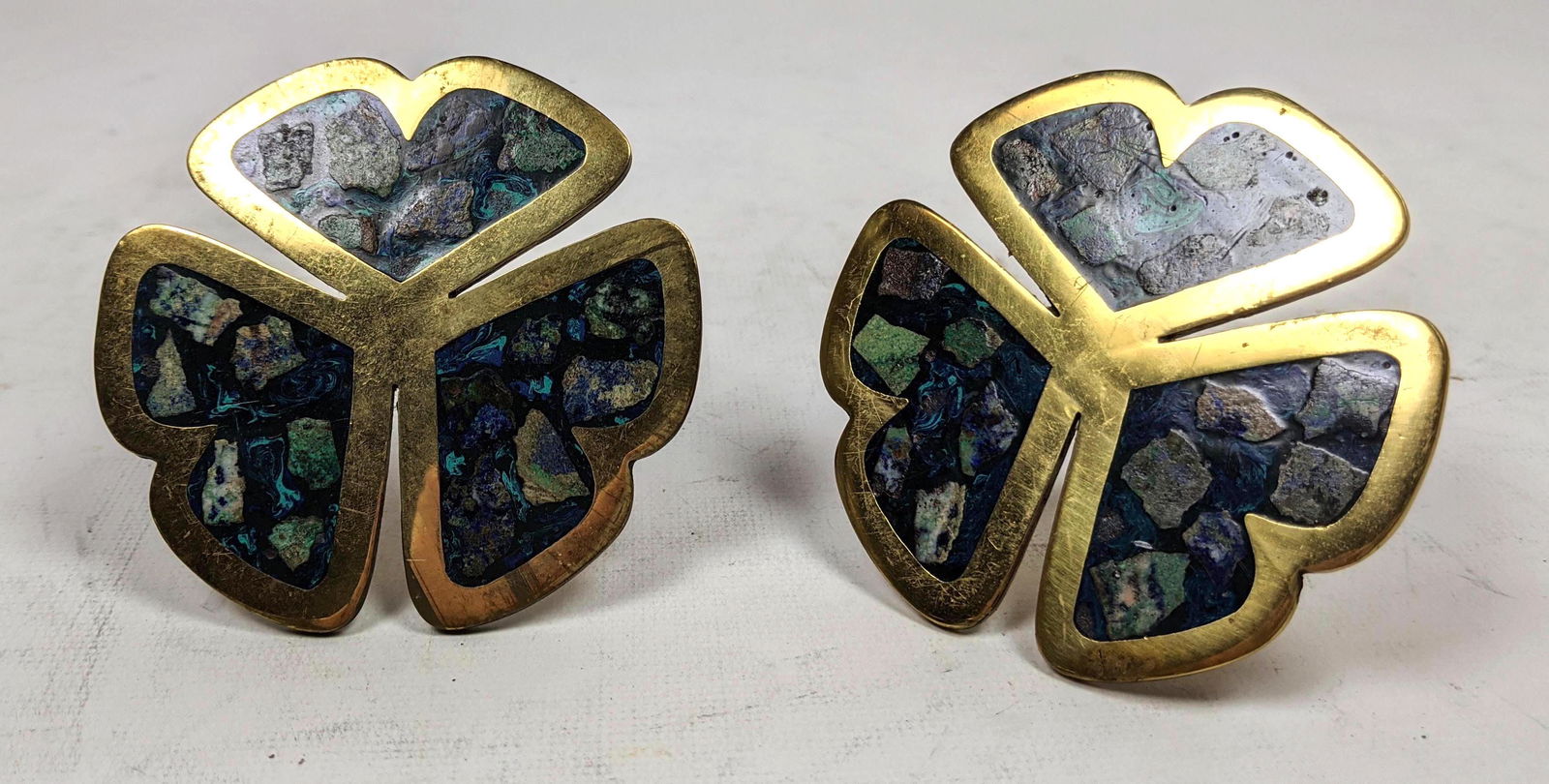 Pr LOS CASTILLO Inlaid Bronze Shamrock Pulls Handles. M (1 of 10)