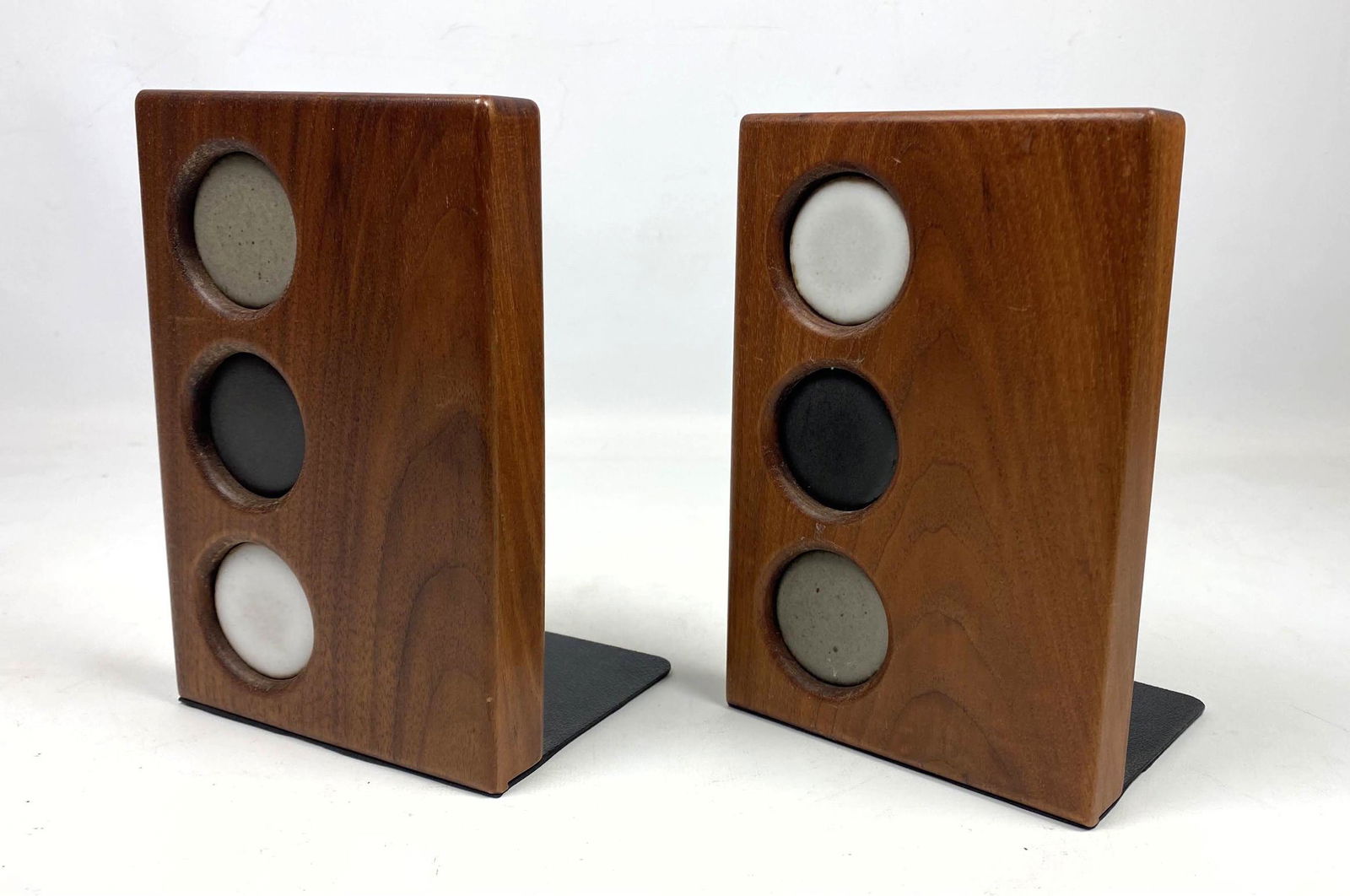 Pr of MARTZ Marshall Studios Bookends Walnut and Potter: Pr of MARTZ Marshall Studios Bookends Walnut and Pottery -- Dimensions: ---