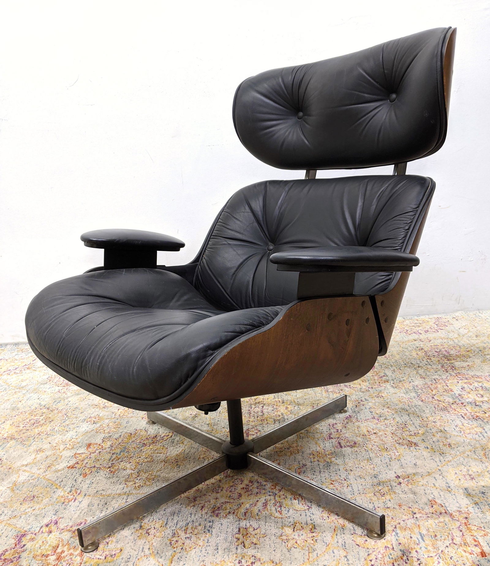 Black Reclining Lounge Chair. Eames style.  Walnut shel (1 of 20)