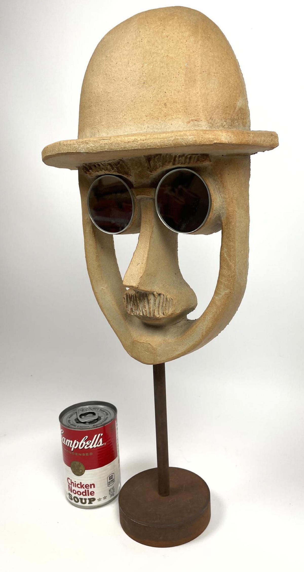 BENNINGTON POTTERY DAVID GIL Mask Sculpture on Stand. M (1 of 9)