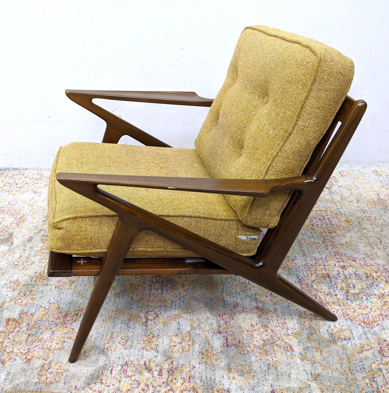 POUL JENSEN for SELIG Modernist Lounge Chair. "Z" Chair (1 of 14)
