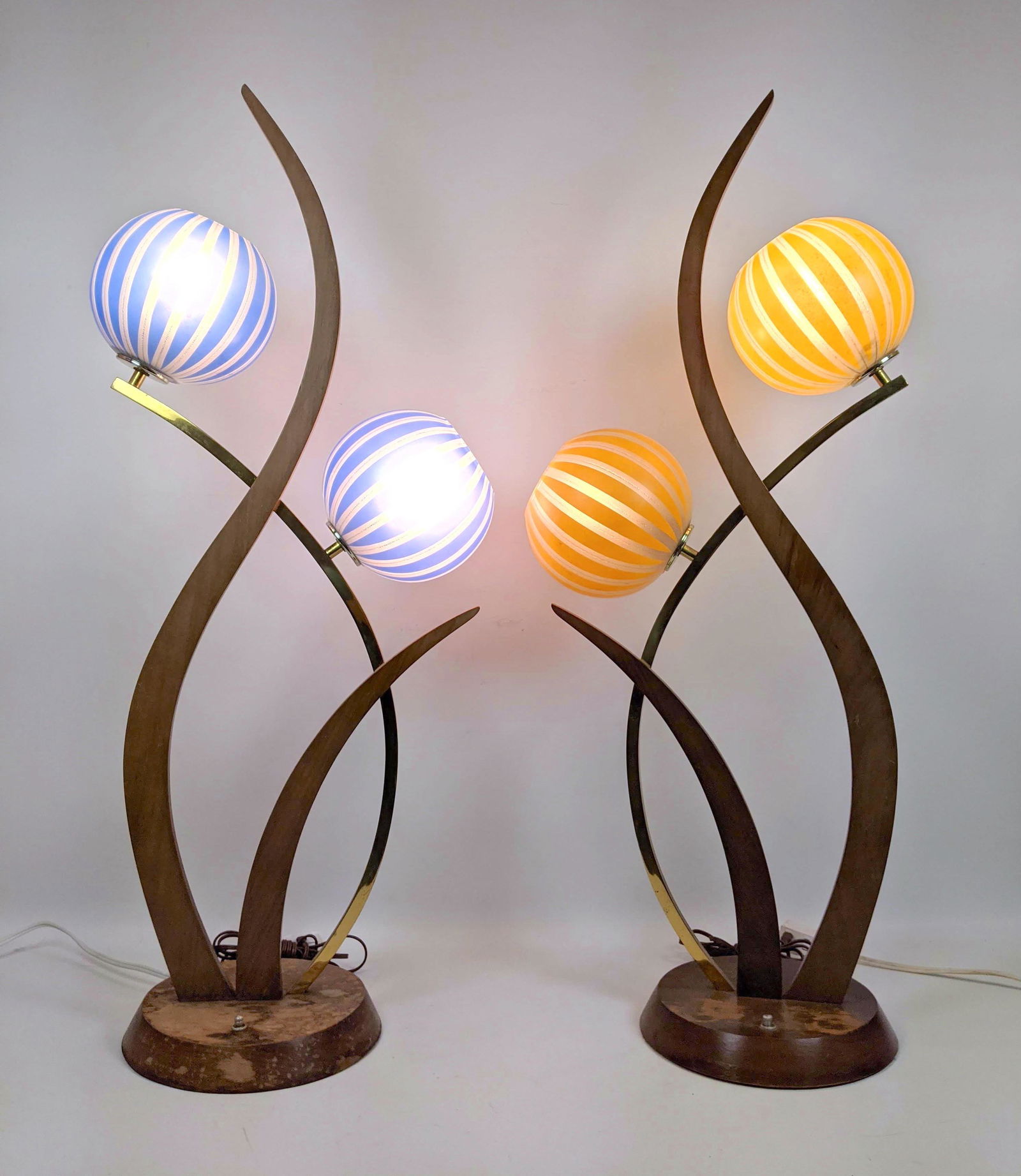 Pr 70s Wood, Brass, Glass Shade Floriform Lamps. One la (1 of 16)