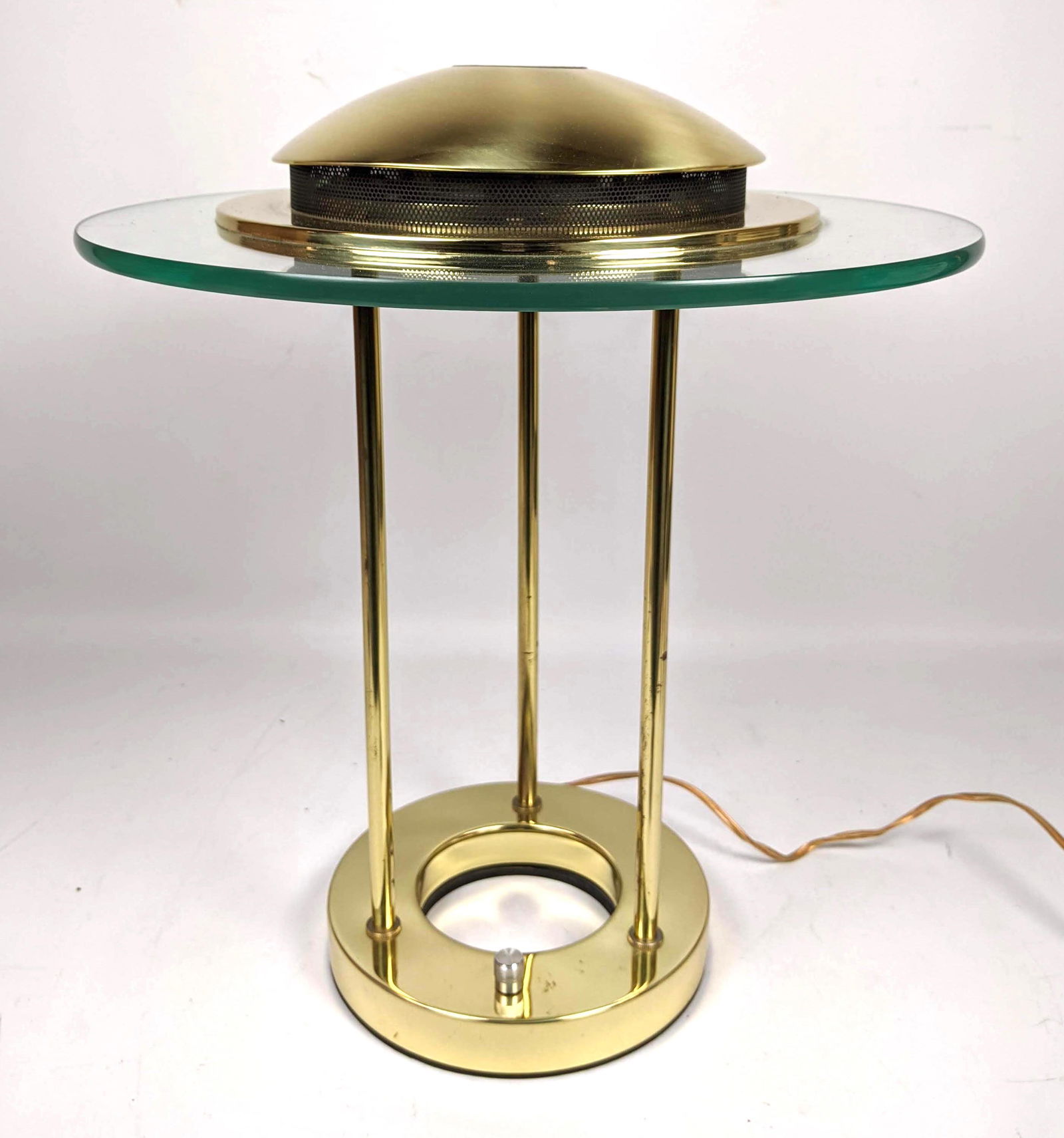 LITE SOURCE Modernist Brass Tone Table Desk Lamp. Round (1 of 13)