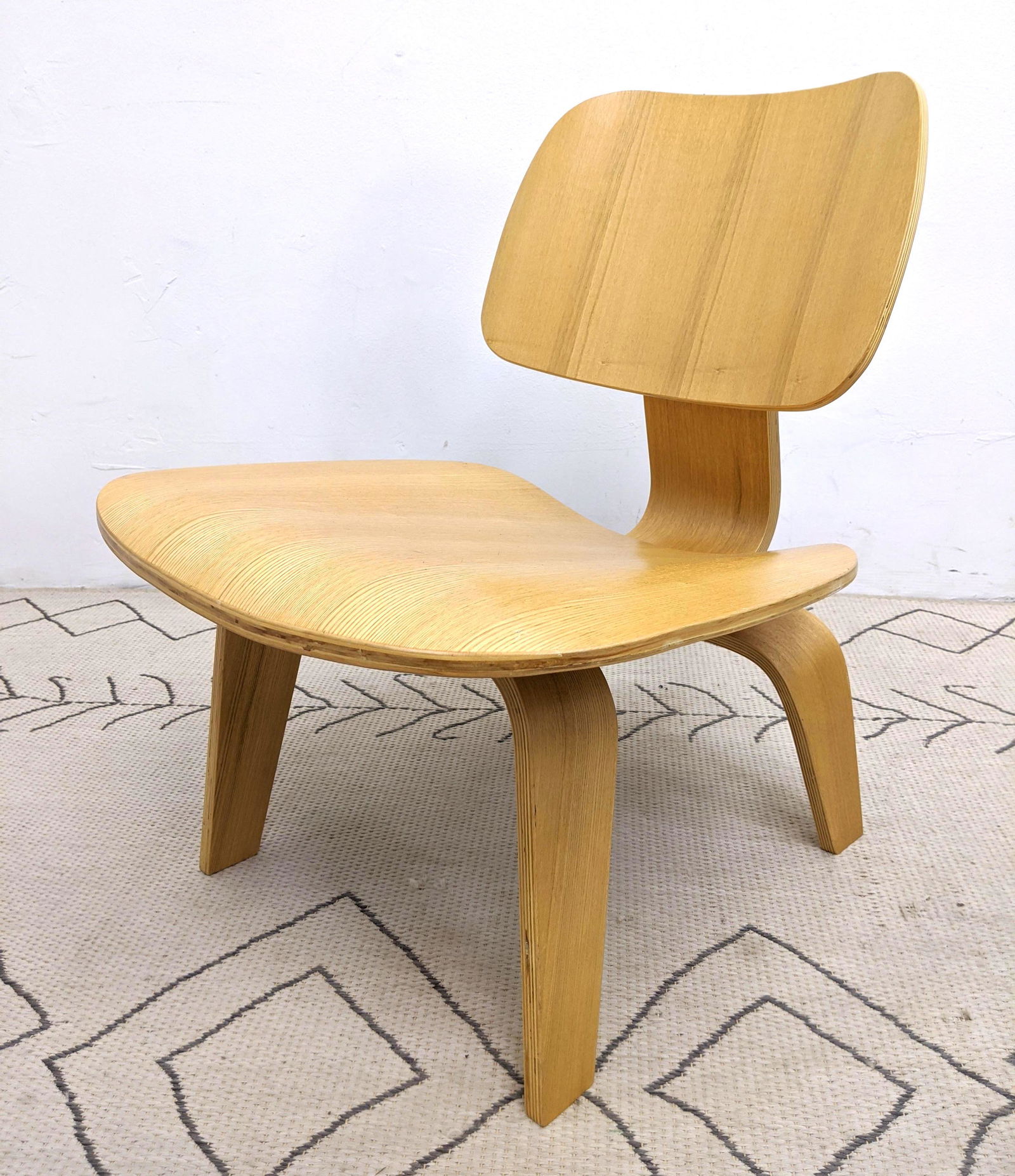 Eames Style Molded Wood Lounge Chair.  Unmarked. (This (1 of 9)