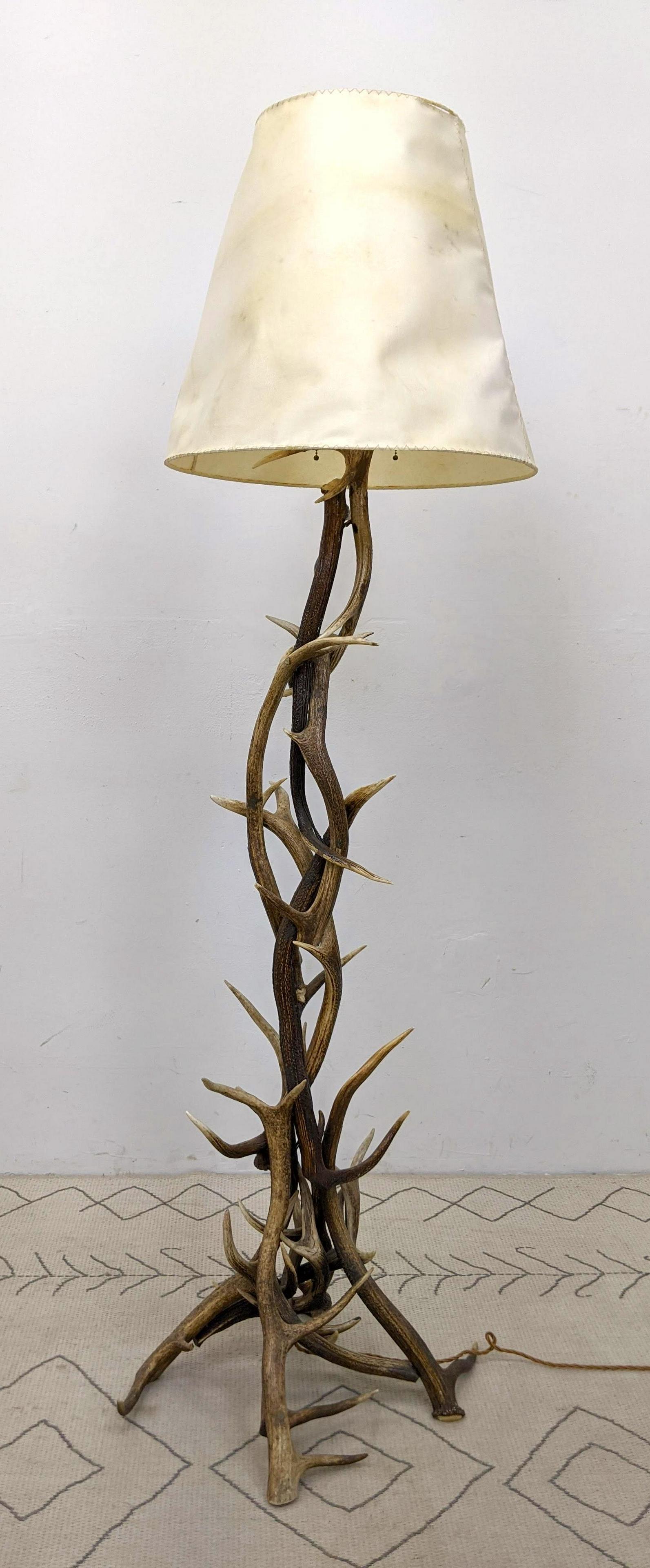 Organic Assembled Antlers Floor Lamp. Rustic Charm. Gre (1 of 13)
