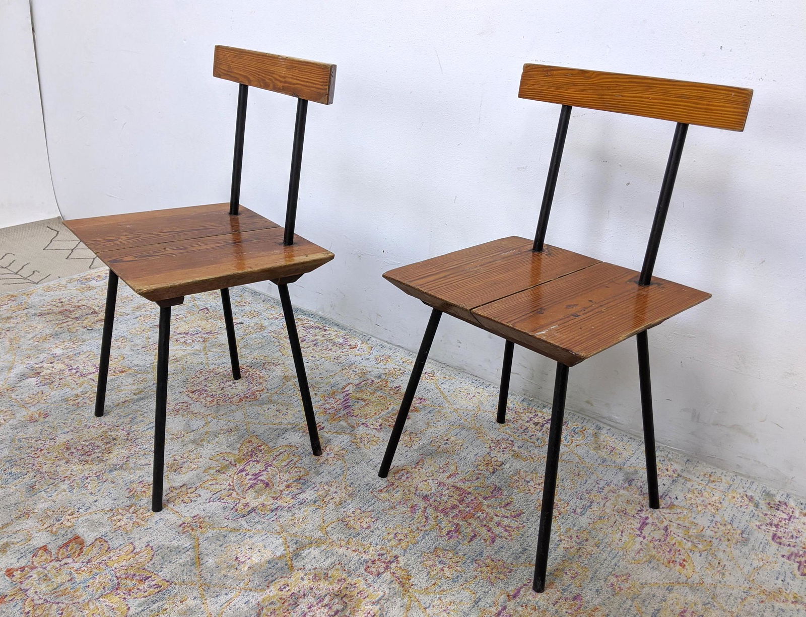 Pr Thick plank Seat iron frame chair. (1 of 11)