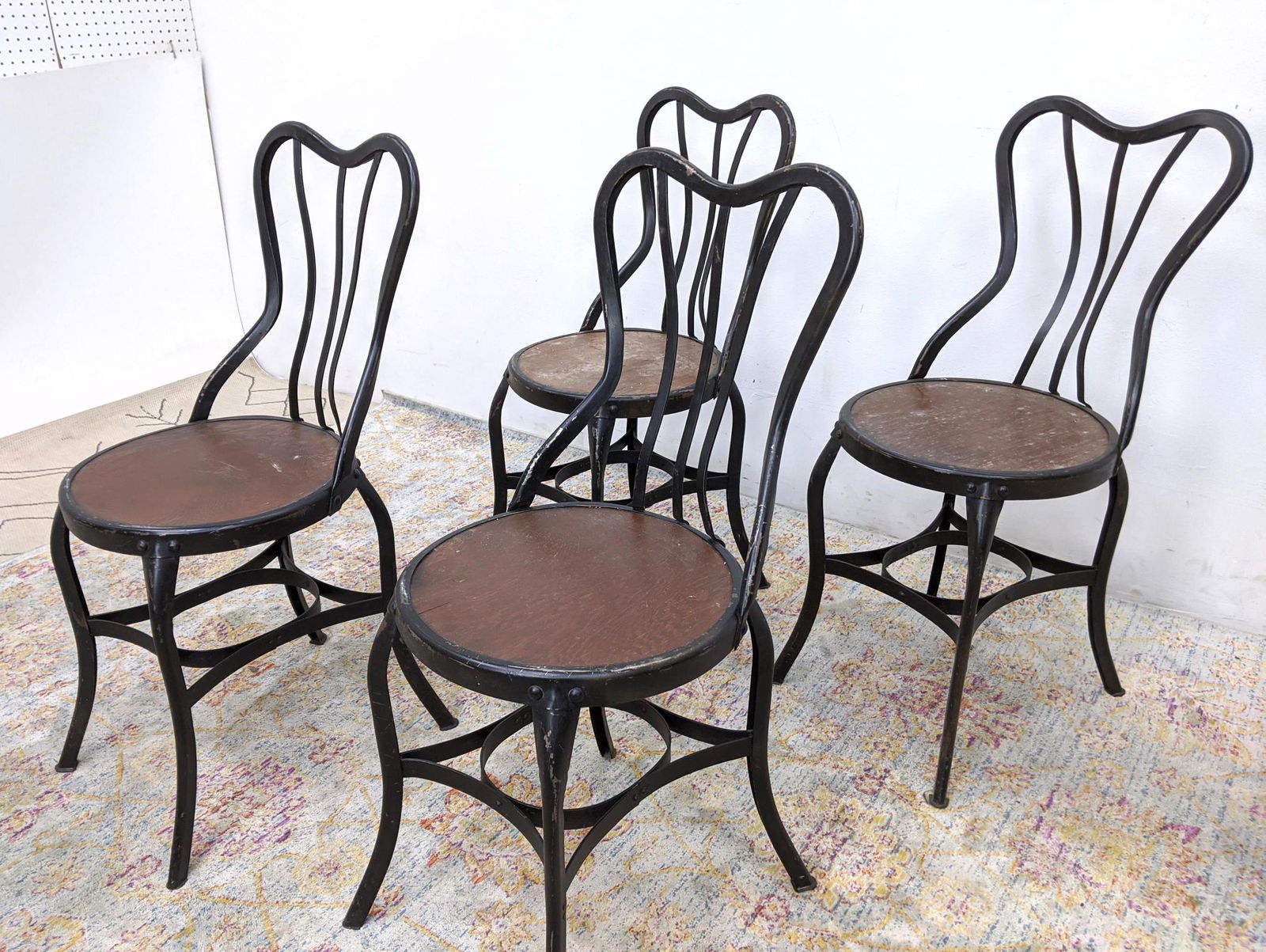 Set 4 Iron Ice Cream Chairs. Iron and wood. (1 of 11)