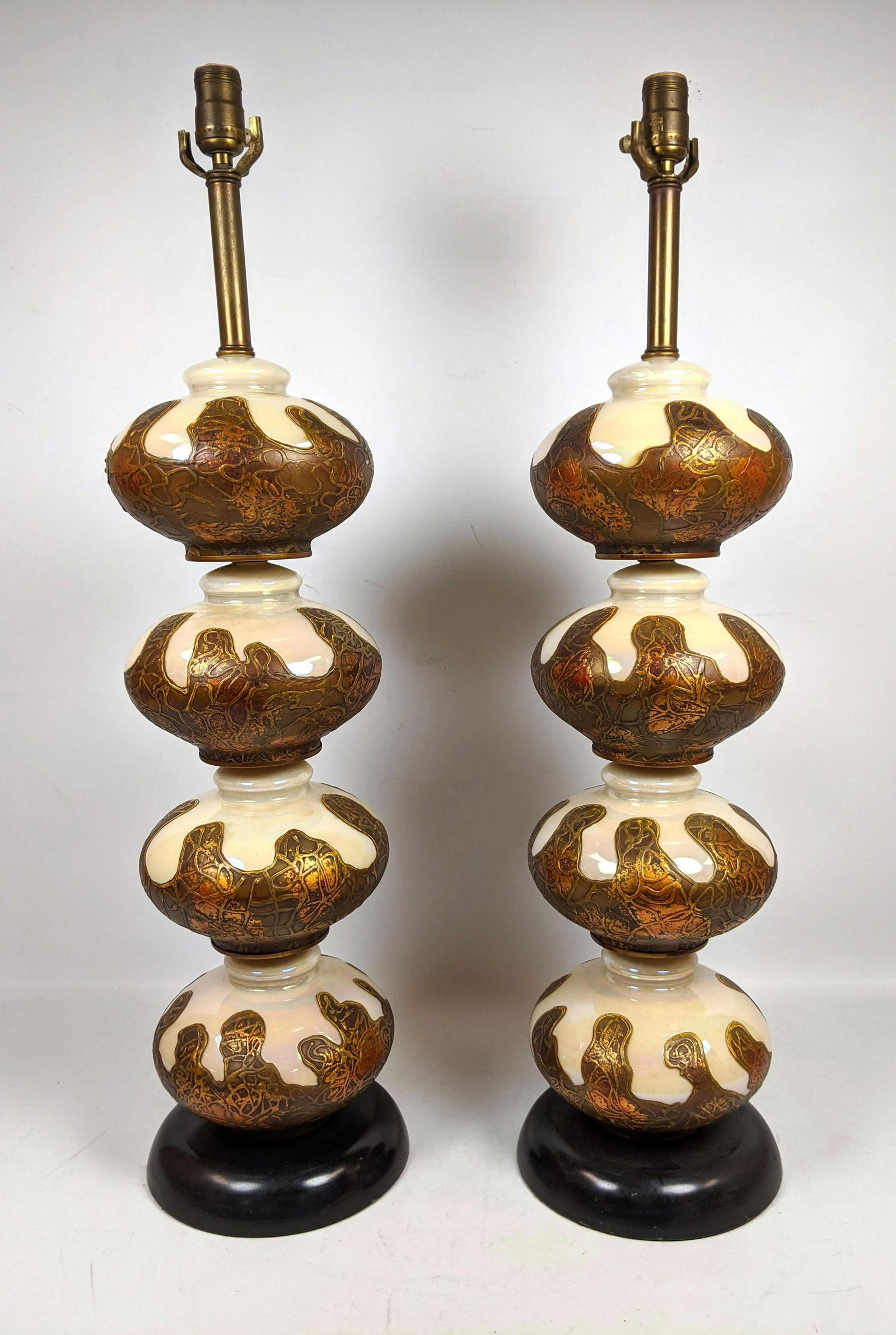 Pair Mid Century Modern Table Lamps.  Stacked glass ele (1 of 10)