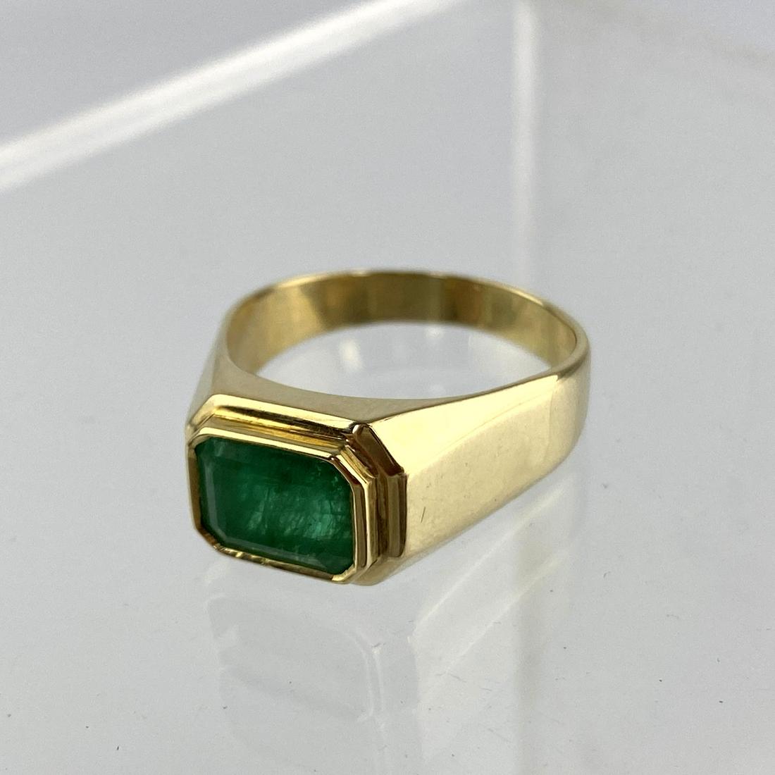 14K Gold Emerald Man's Ring. Natural inclusions to emer (1 of 8)