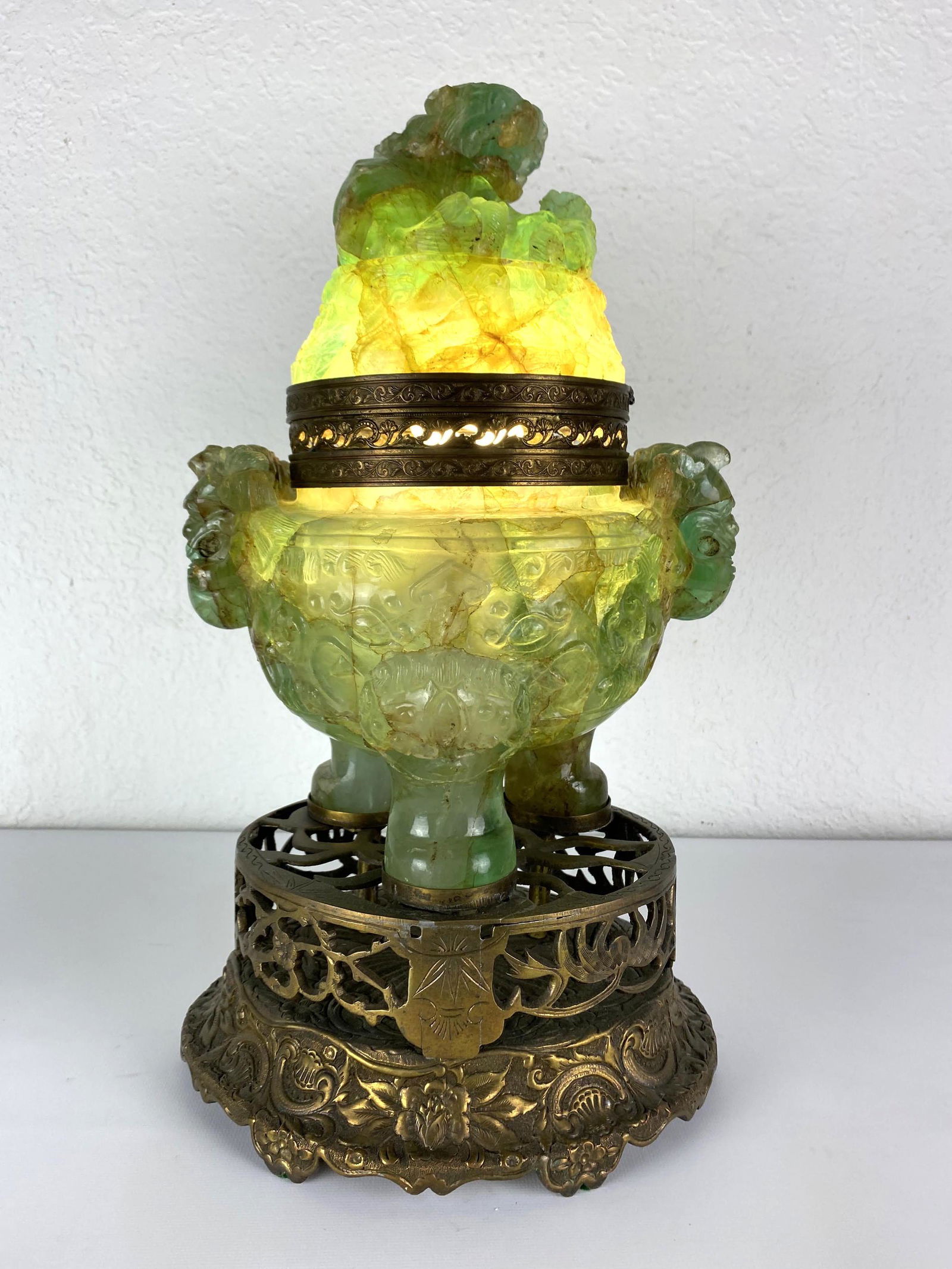 Green Fluorite Lidded Urn Lamp. Detailed carved fluorit (1 of 17)