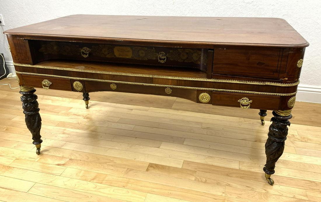 Antique MORGAN DAVIS New York Desk.  Stencil painted wi (1 of 18)