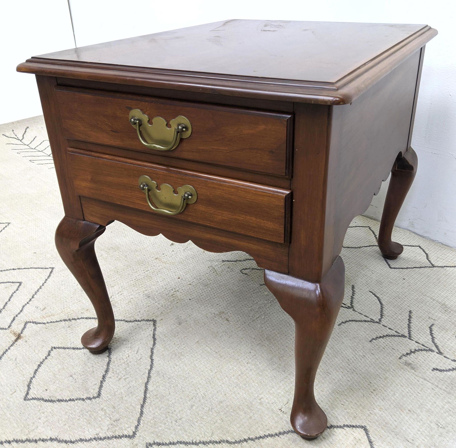 VIRGINIA GALLERIES Cherry Side Table. HENKEL HARRIS. (1 of 10)