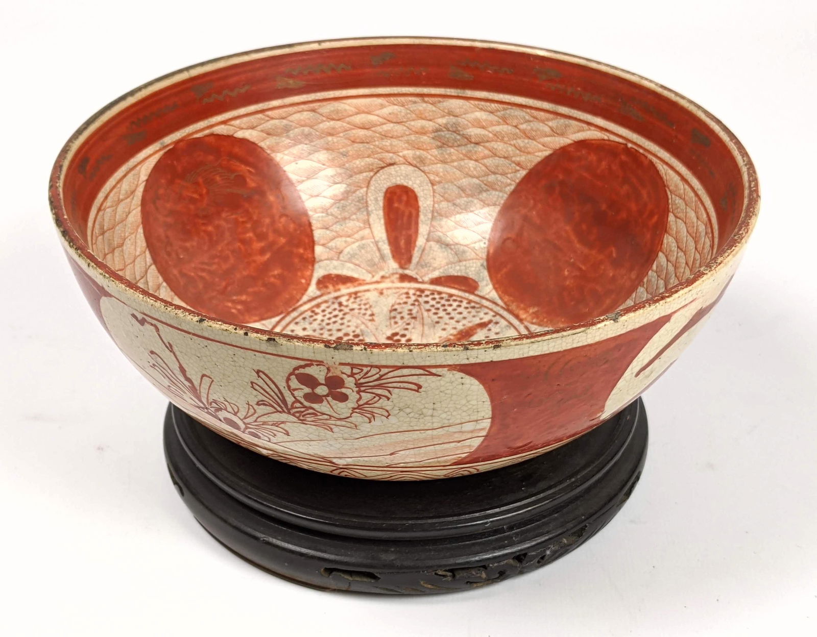 Chinese Red Painted Porcelain Bowl on Stand. Signed. (1 of 10)