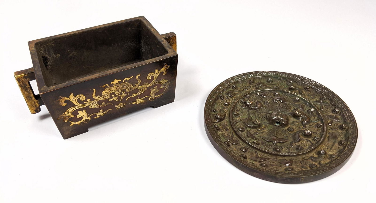 2 pcs Asian Bronze Objects.  Small Handled Low Dish, De (1 of 12)