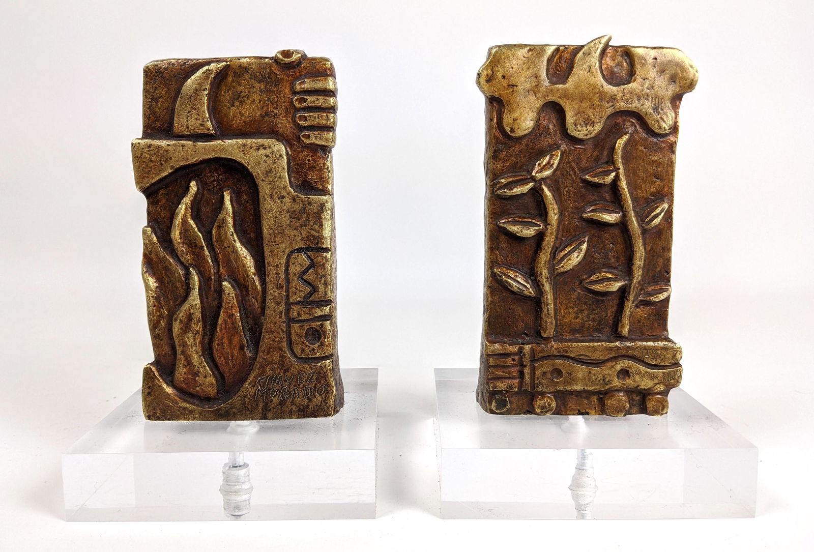 Pr CHAVEZ MORADO Bronze Sculptures Panels. Mounted on L (1 of 14)