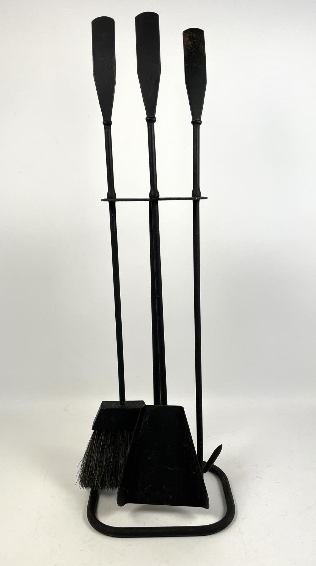 Mid Century Modern Iron Fireplace Tools.  Paddle handle (1 of 10)