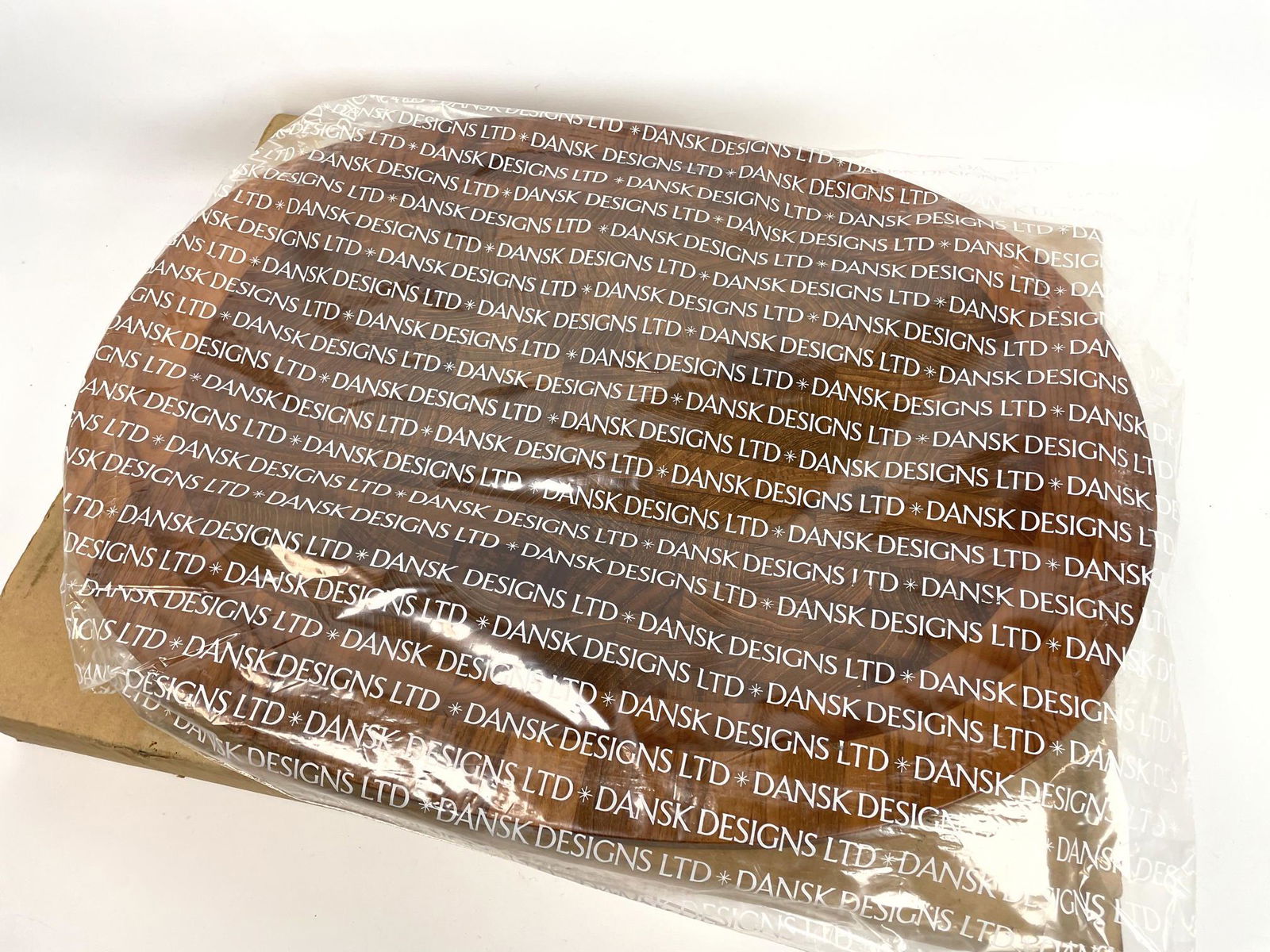 Brand New in Box Dansk Serving Carving Tray. IHQ made i (1 of 9)