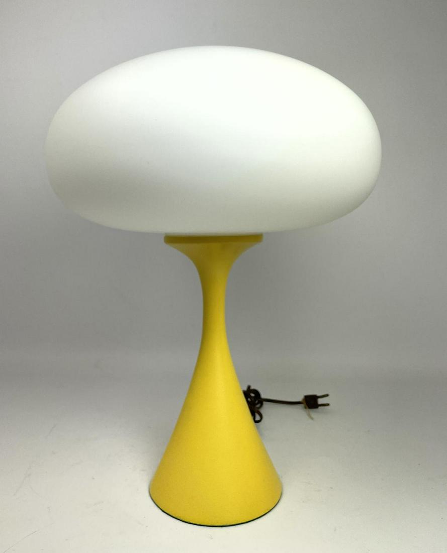LAUREL Mushroom Tulip Lamp. Bill Curry Style. Yellow en (1 of 13)