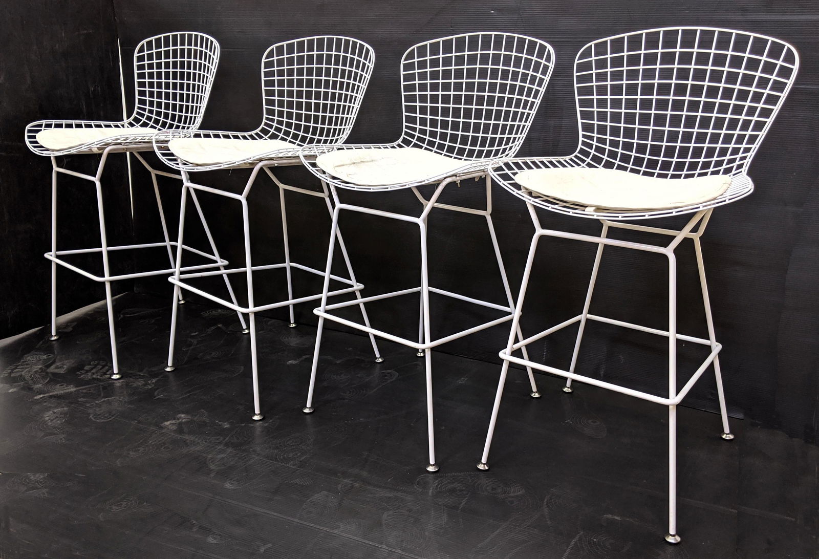 Set 4 Harry Bertoia Bar Stools.  White coated bar stool (1 of 7)