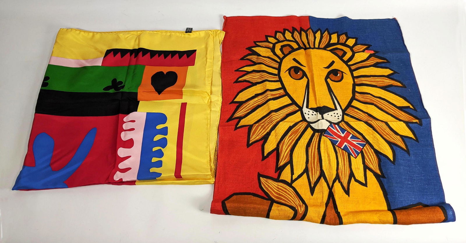 Fabric lot. ULSTER Lion made in Ireland. Italy Matisse (1 of 14)