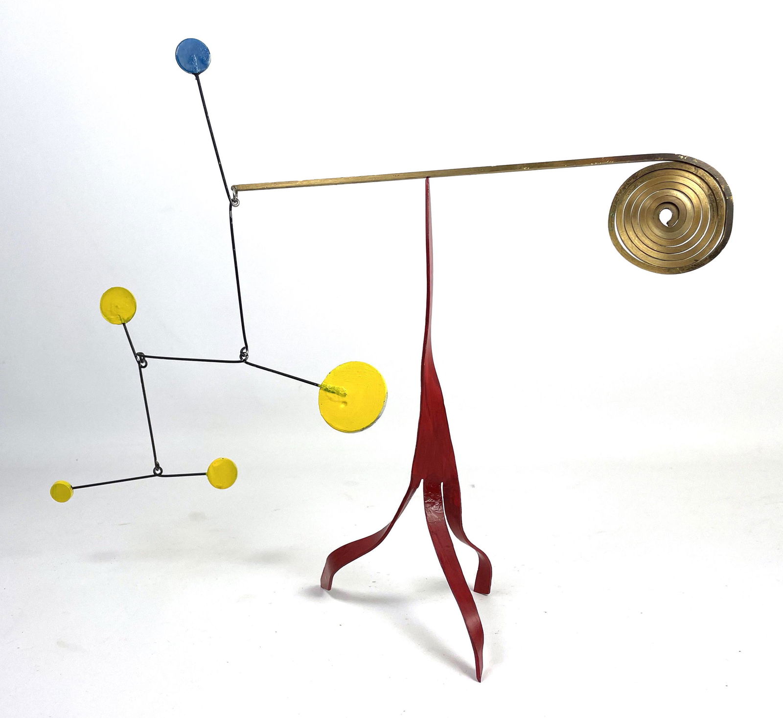 Painted Metal Table Top Mobile Sculpture. Kinetic sculp (1 of 12)