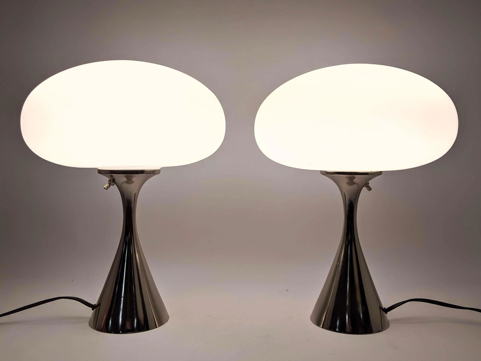 Pr LAUREL Frosted Glass Chrome Base Mushroom Lamps. Lab (1 of 17)