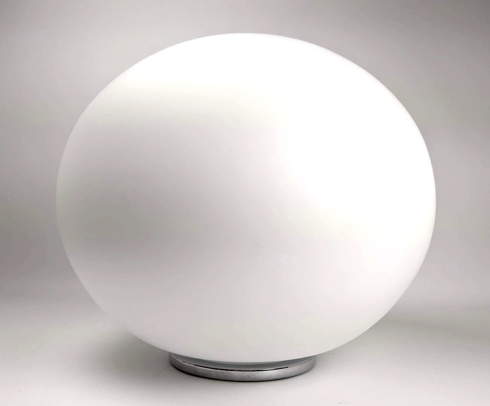 LEUCOS Frosted Milk Glass Shade Modernist Ball Lamp. La (1 of 9)