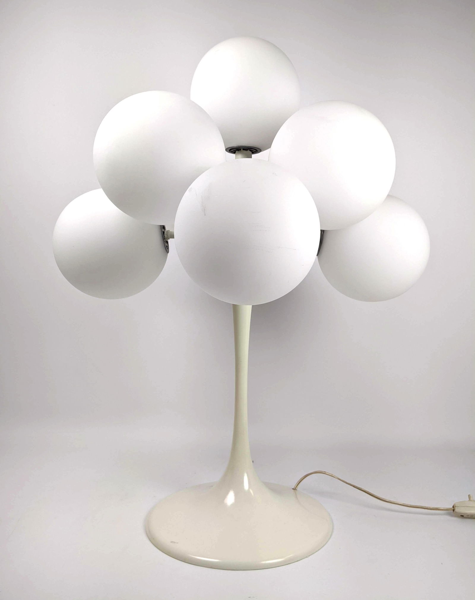 MAX BILL Table Lamp. Modernist White Sphere Shades Tabl (1 of 15)