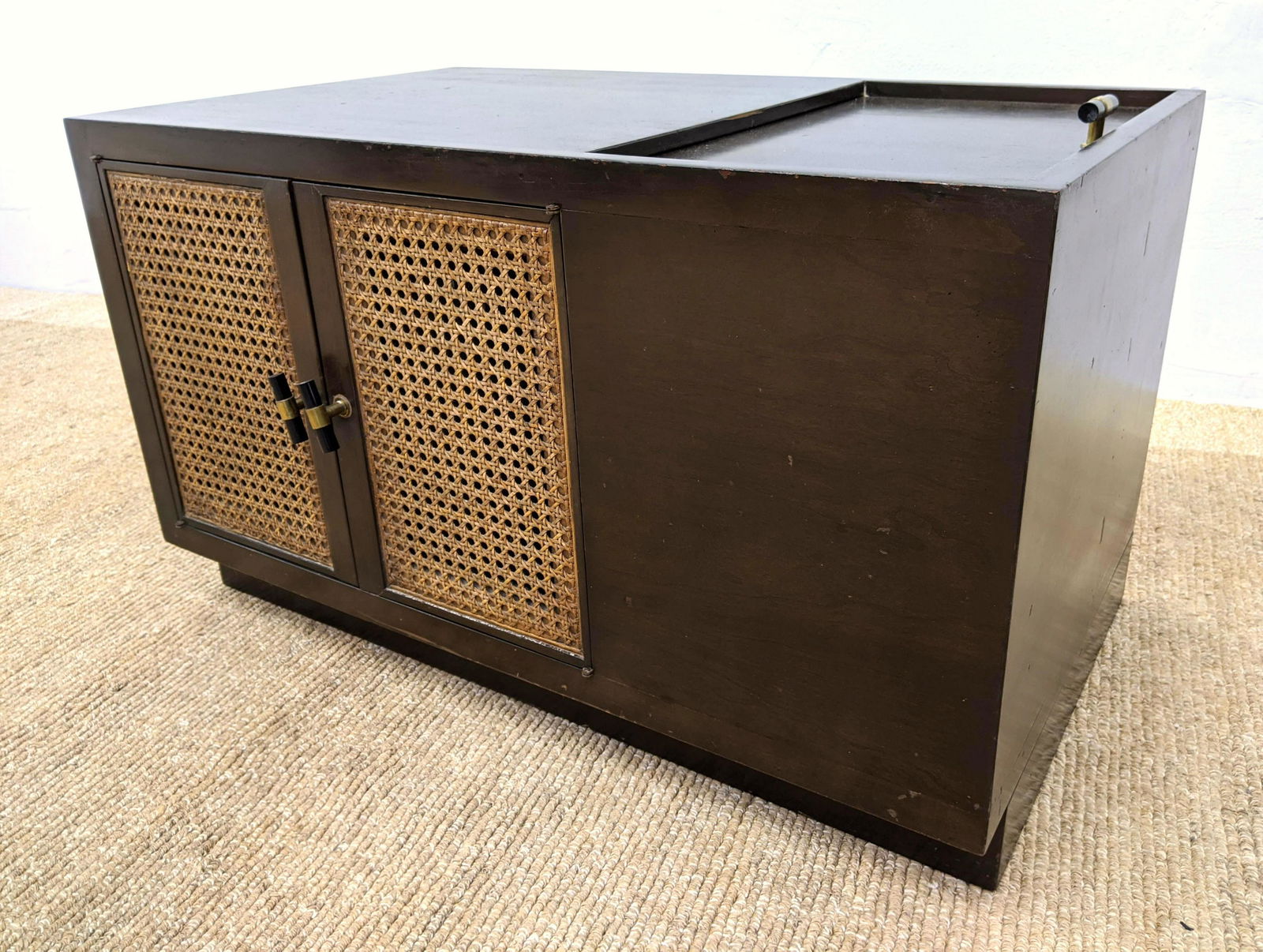 DUNBAR American Modern  Cabinet. Caned Front Section. T (1 of 14)