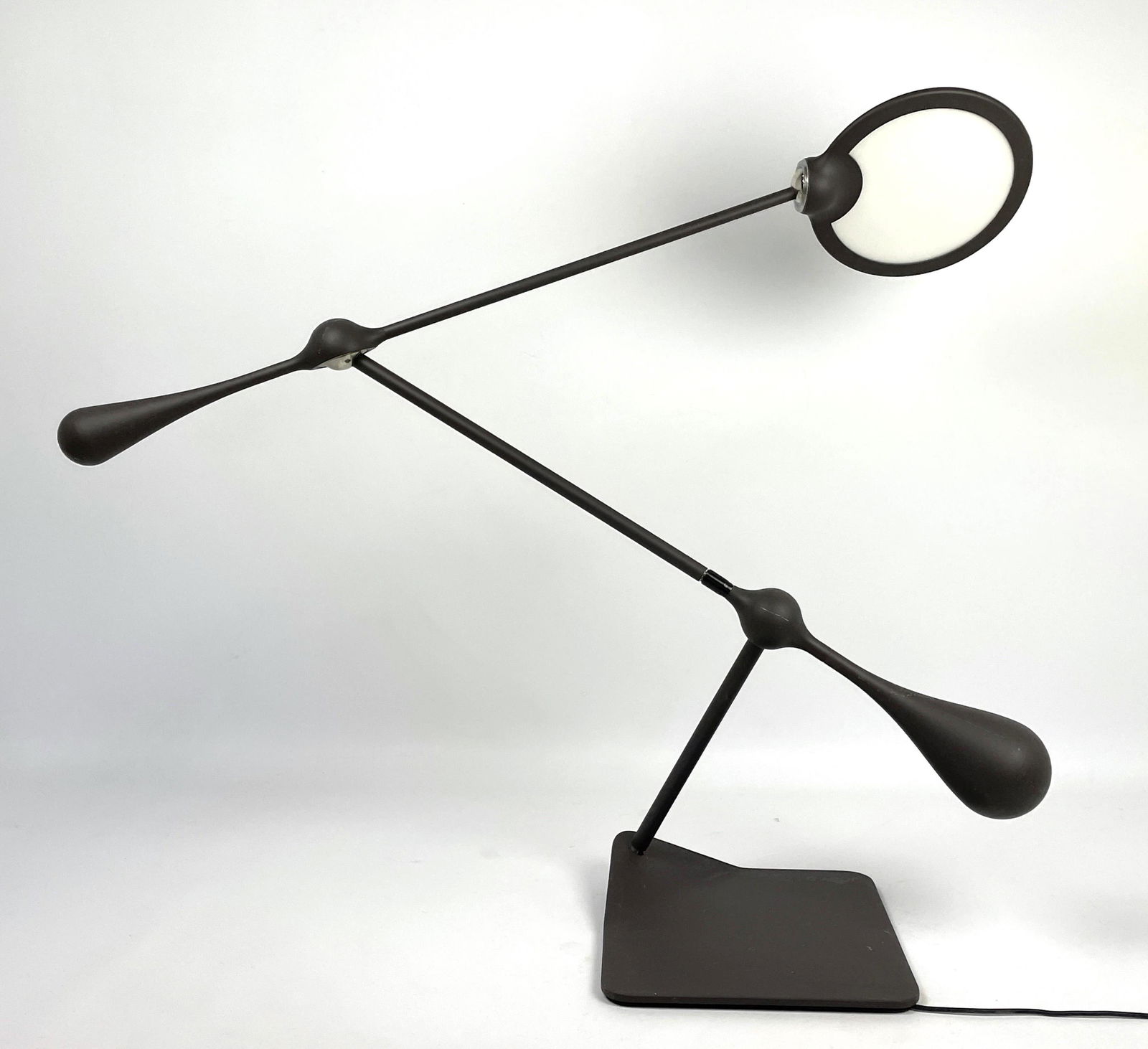 Trapeze LED Table Lamp by PETER STATHIS for JOBY. Black (1 of 19)