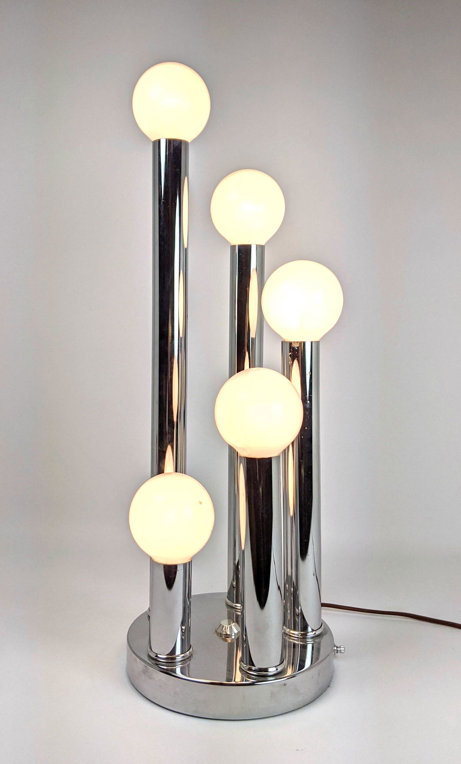 70's Modern Chrome Ball Shade Table Lamp. Chrome tube c (1 of 14)