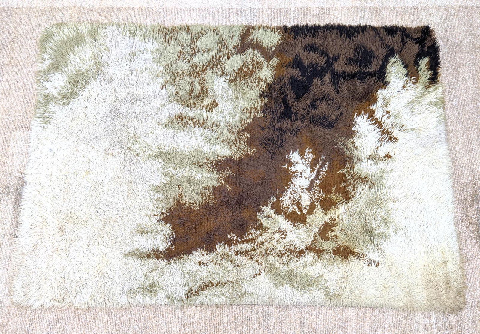 6'5" x 4'6" BEST CARPET Vintage Shag Rug. Brown, Tan, B (1 of 8)