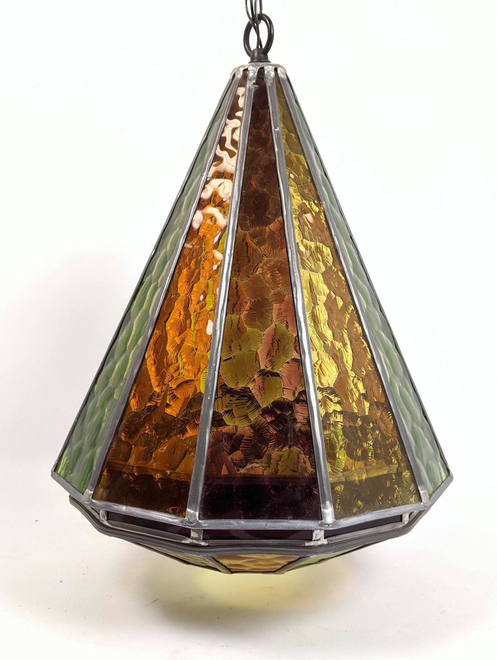 Modernist Pebbled Colored Leaded Glass Pendant Lamp Lig: Modernist Pebbled Colored Leaded Glass Pendant Lamp Light. Faceted shape. -- Dimensions: H: 39 inches: W: 12 inches: D: 120 inches ---