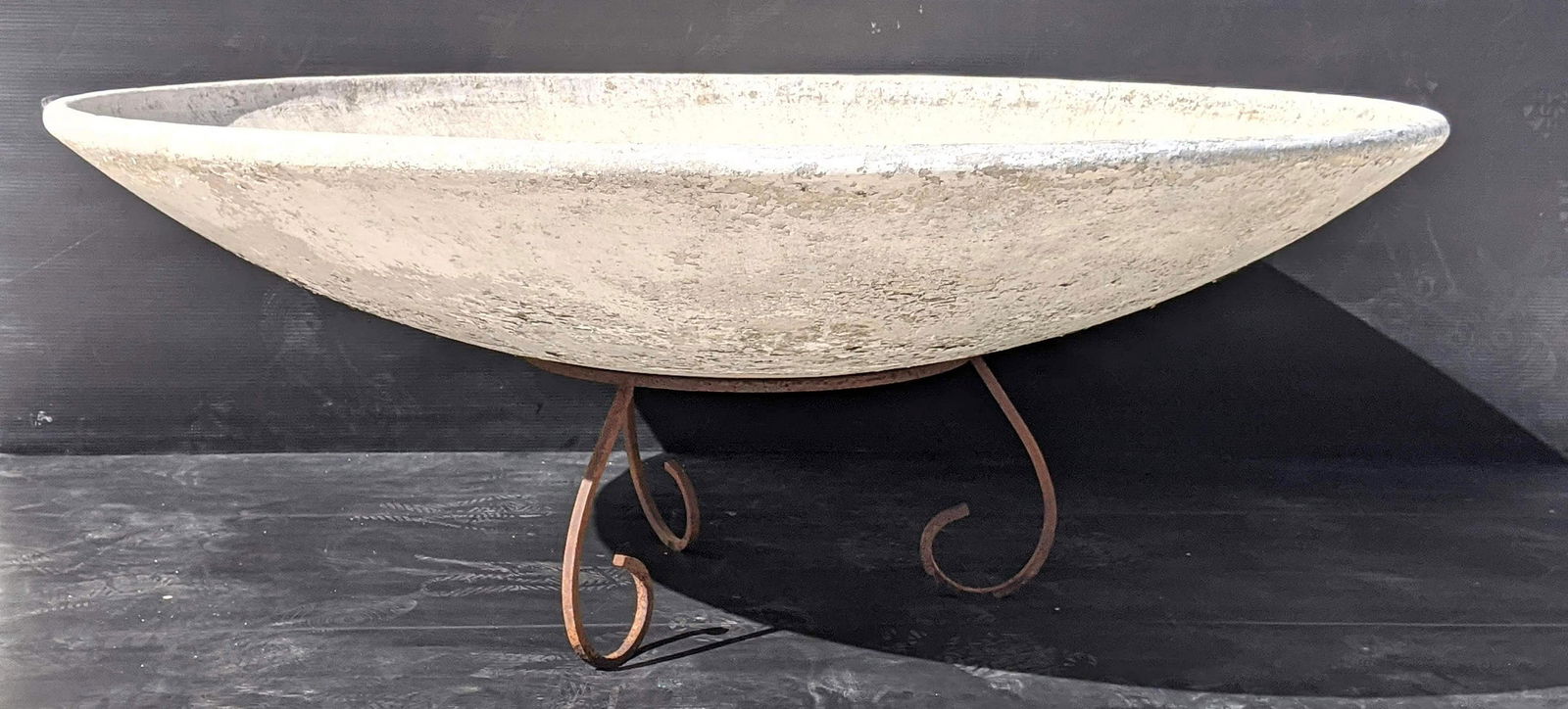 Large WILLY GUHL Low Bowl Garden Planter on Iron base. (1 of 5)