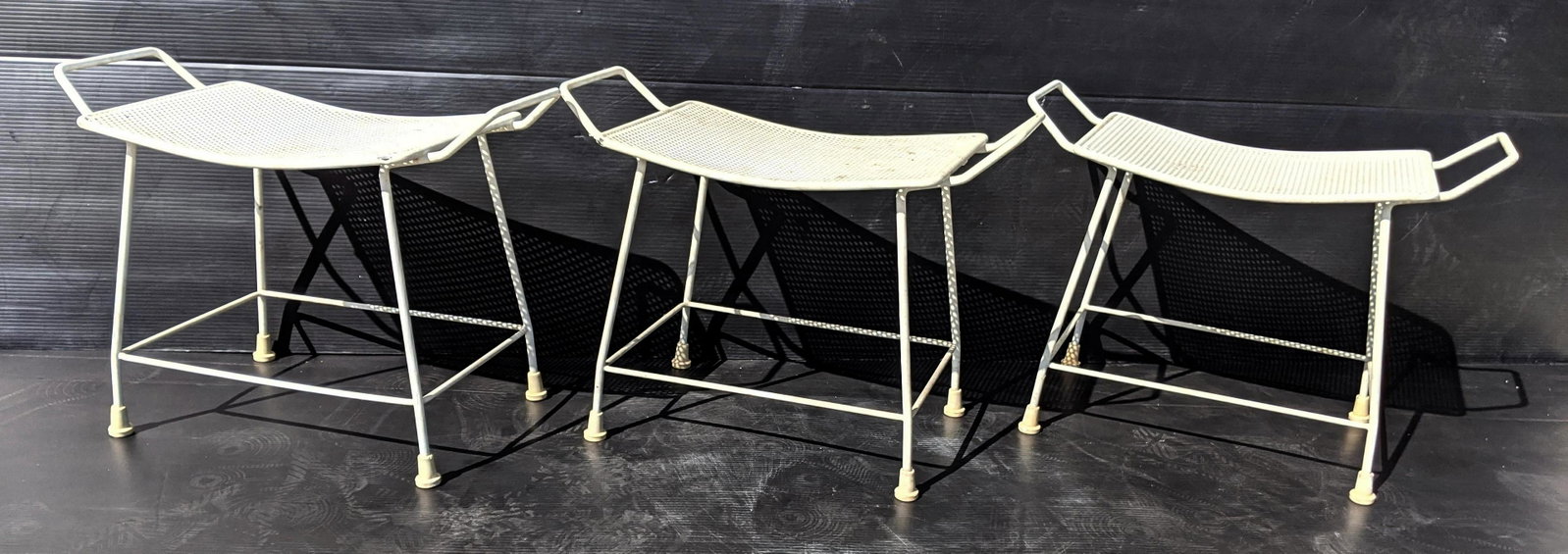 3pcs Iron handled stools. White finish.: 3pcs Iron handled stools. White finish.-- Dimensions: H: 17 inches: W: 22 inches: D: 11 inches ---