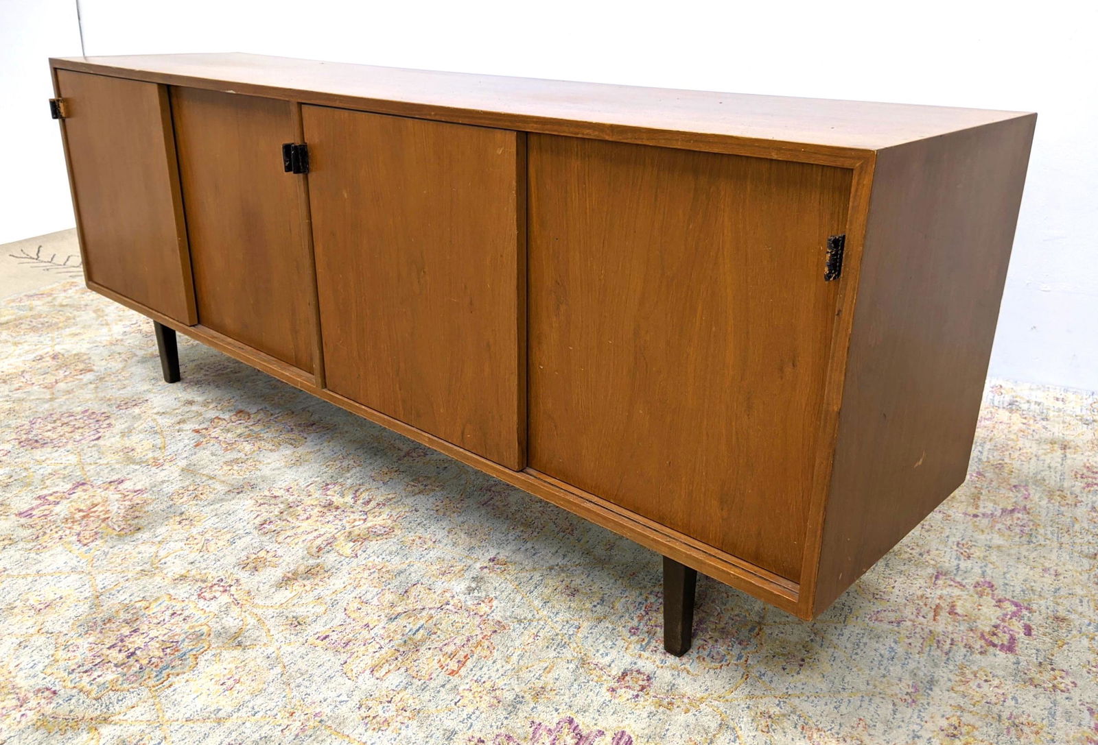 Florence KNOLL Sideboard Credenza Cabinet.  Sliding Doo (1 of 20)