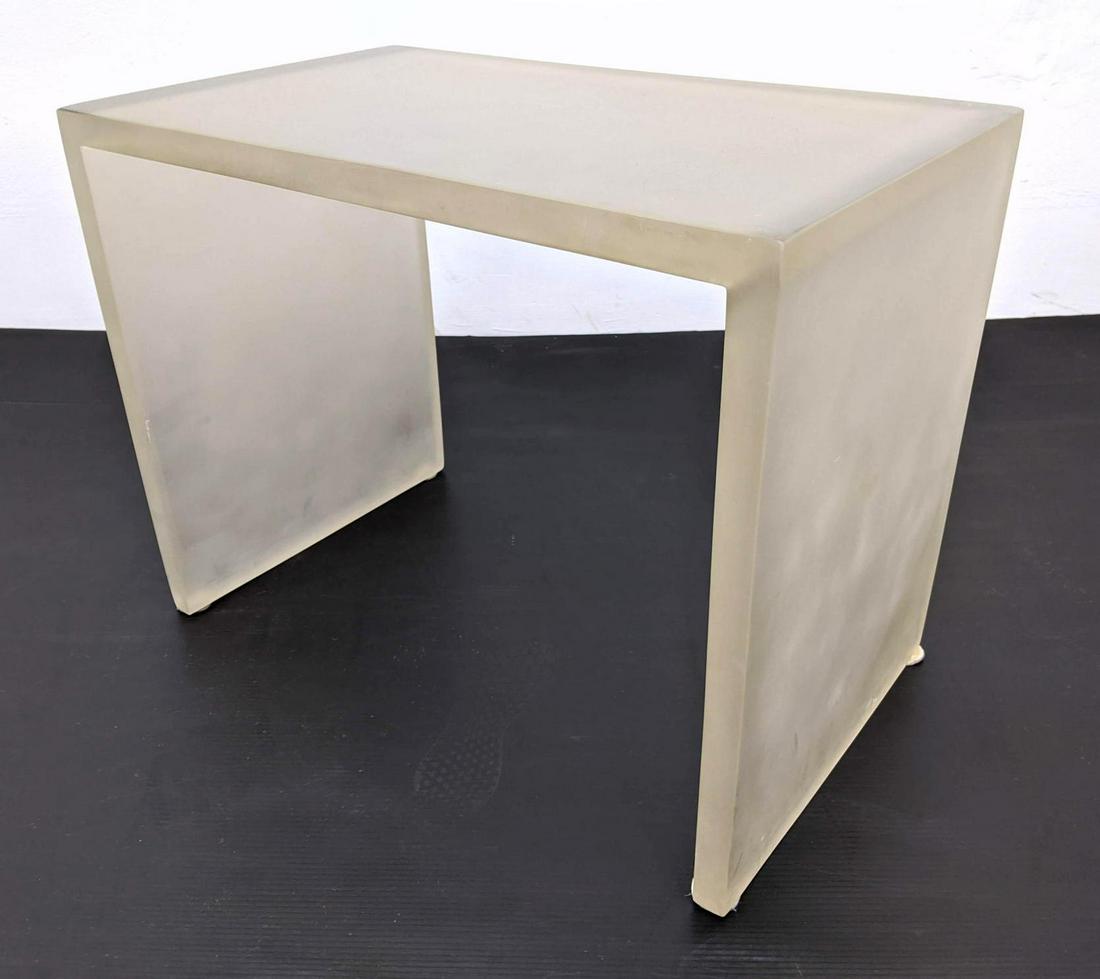 Frosted Lucite Acrylic Side Table Stand. (1 of 14)