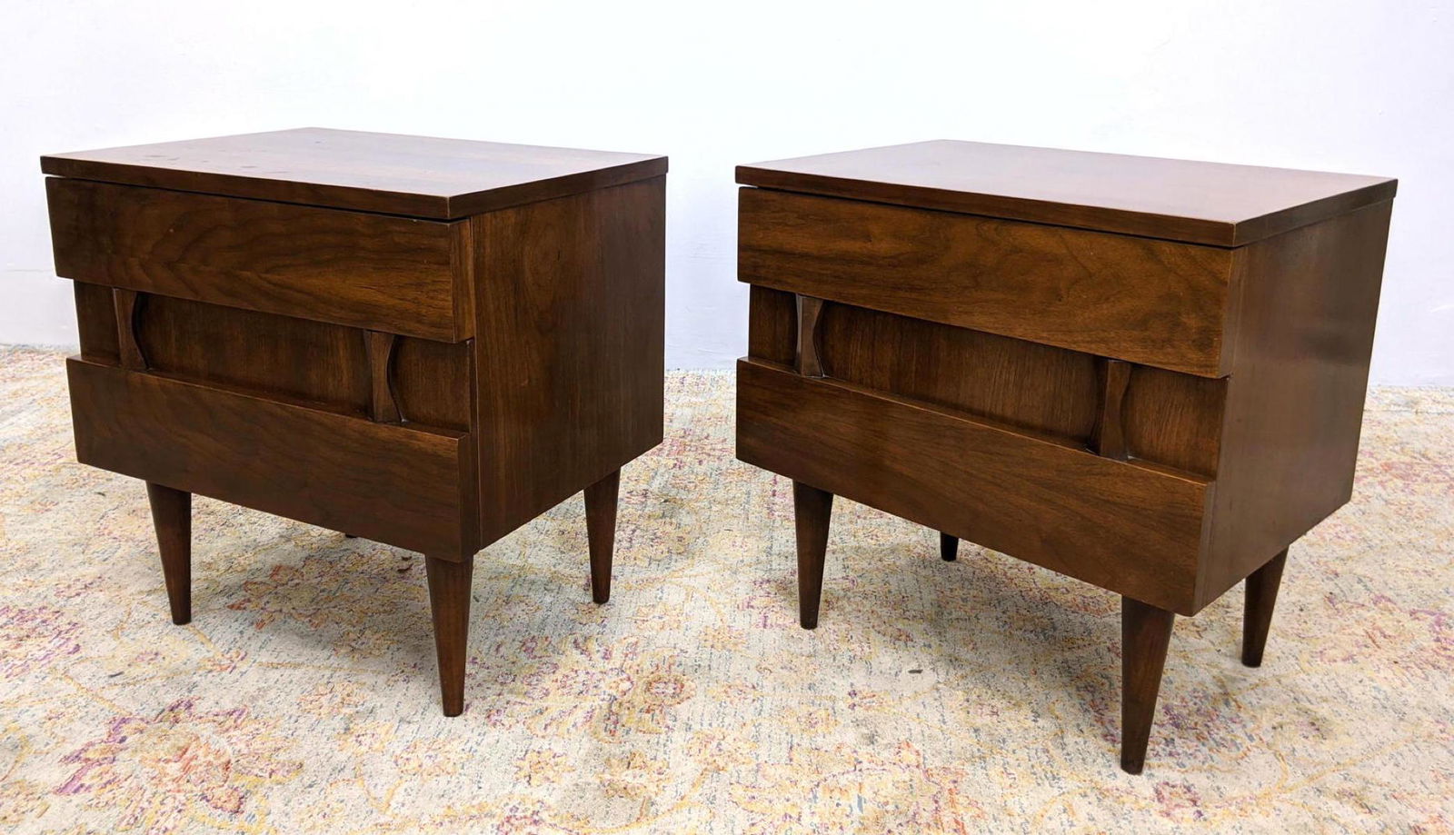 Pair American of Martinsville Side end Tables. 2 Drawer (1 of 17)