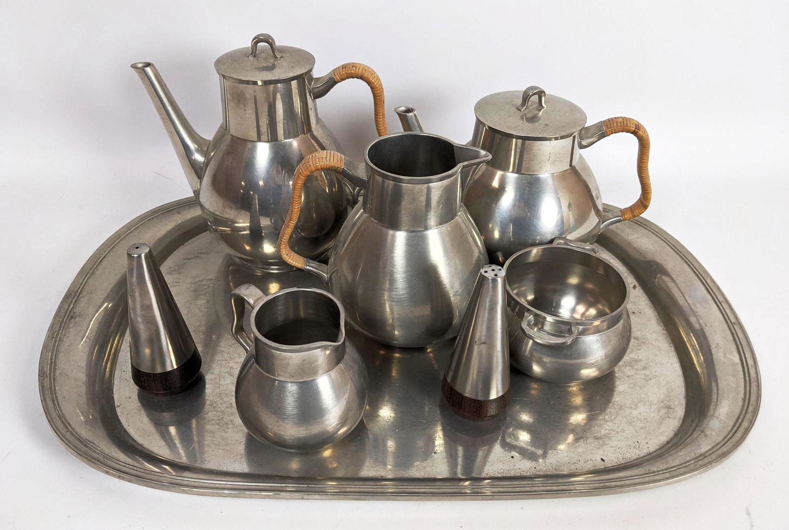 JUST DANMARK Metal Tea Coffee Service with Tray. Pr sal (1 of 10)
