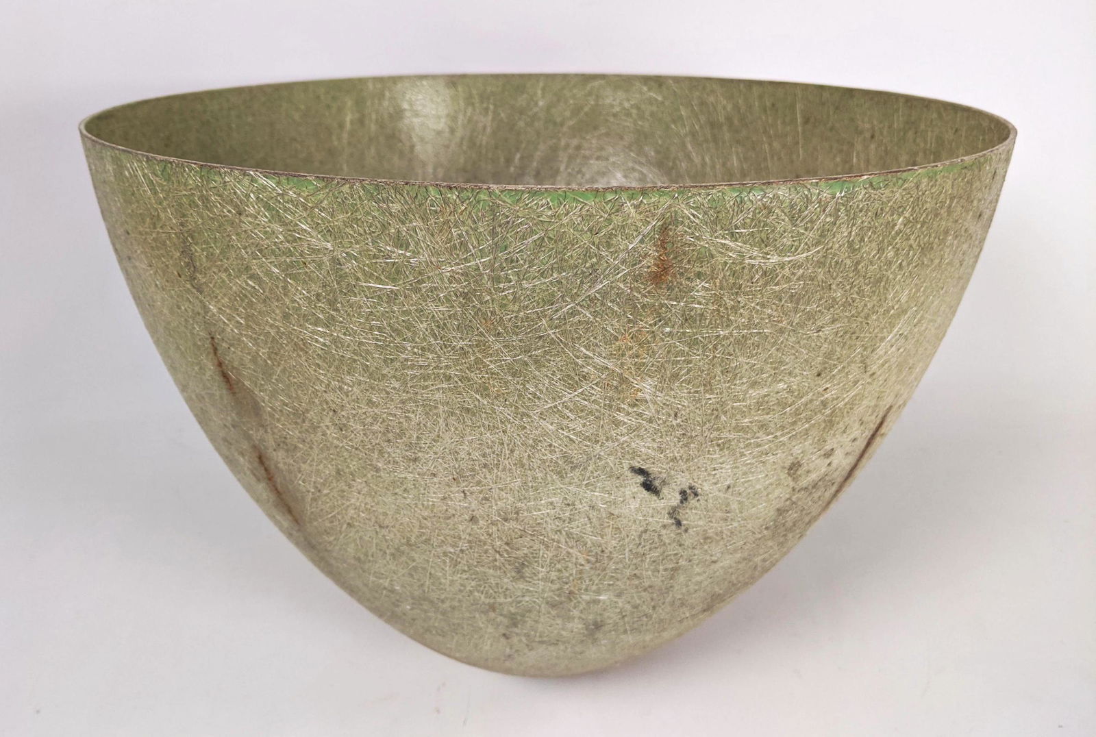 MCM Fiberglass Planter.  No iron base. (1 of 8)