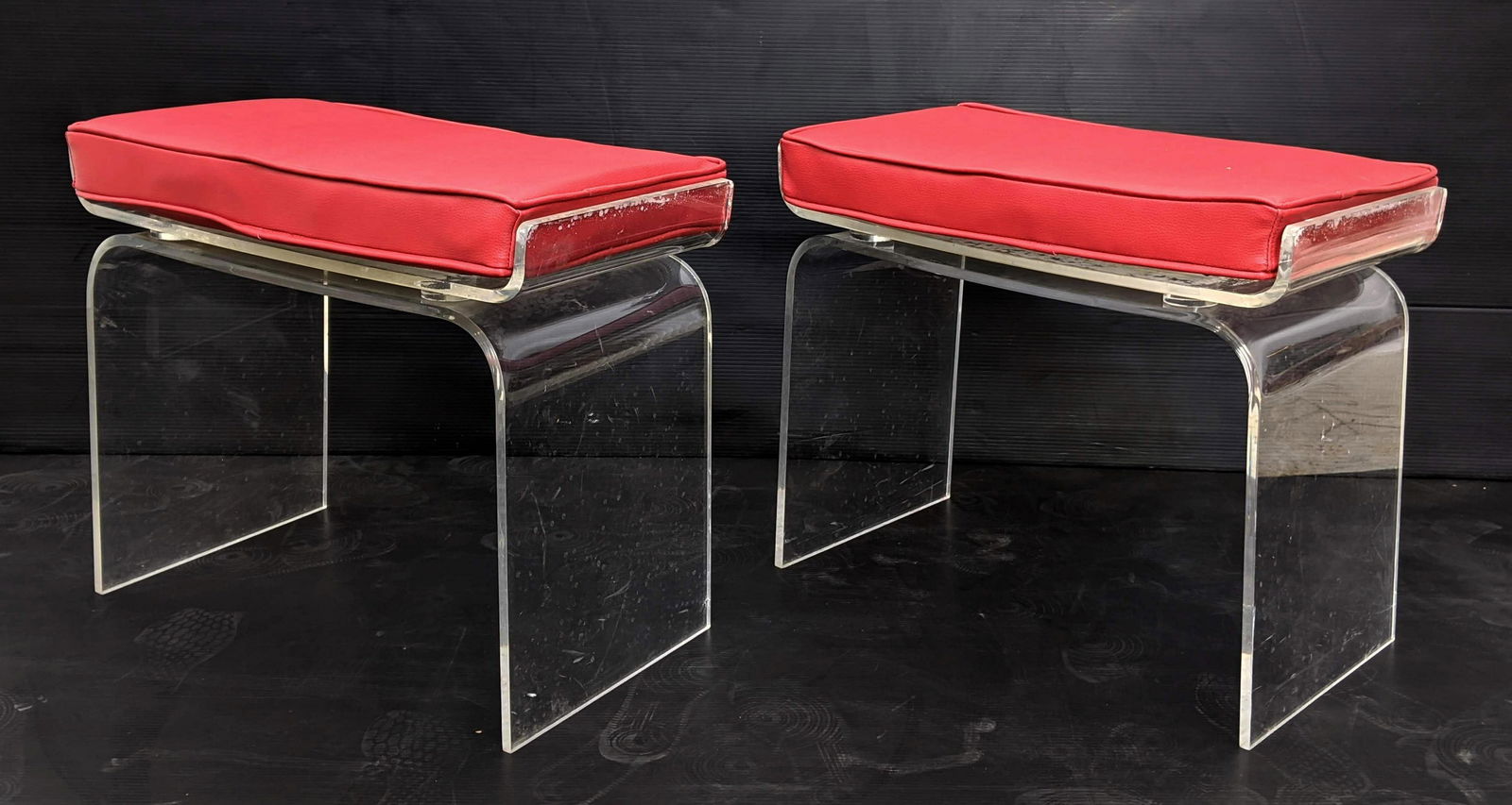 Pr Modernist Lucite Vanity Benches Stools. Clear Lucite (1 of 10)